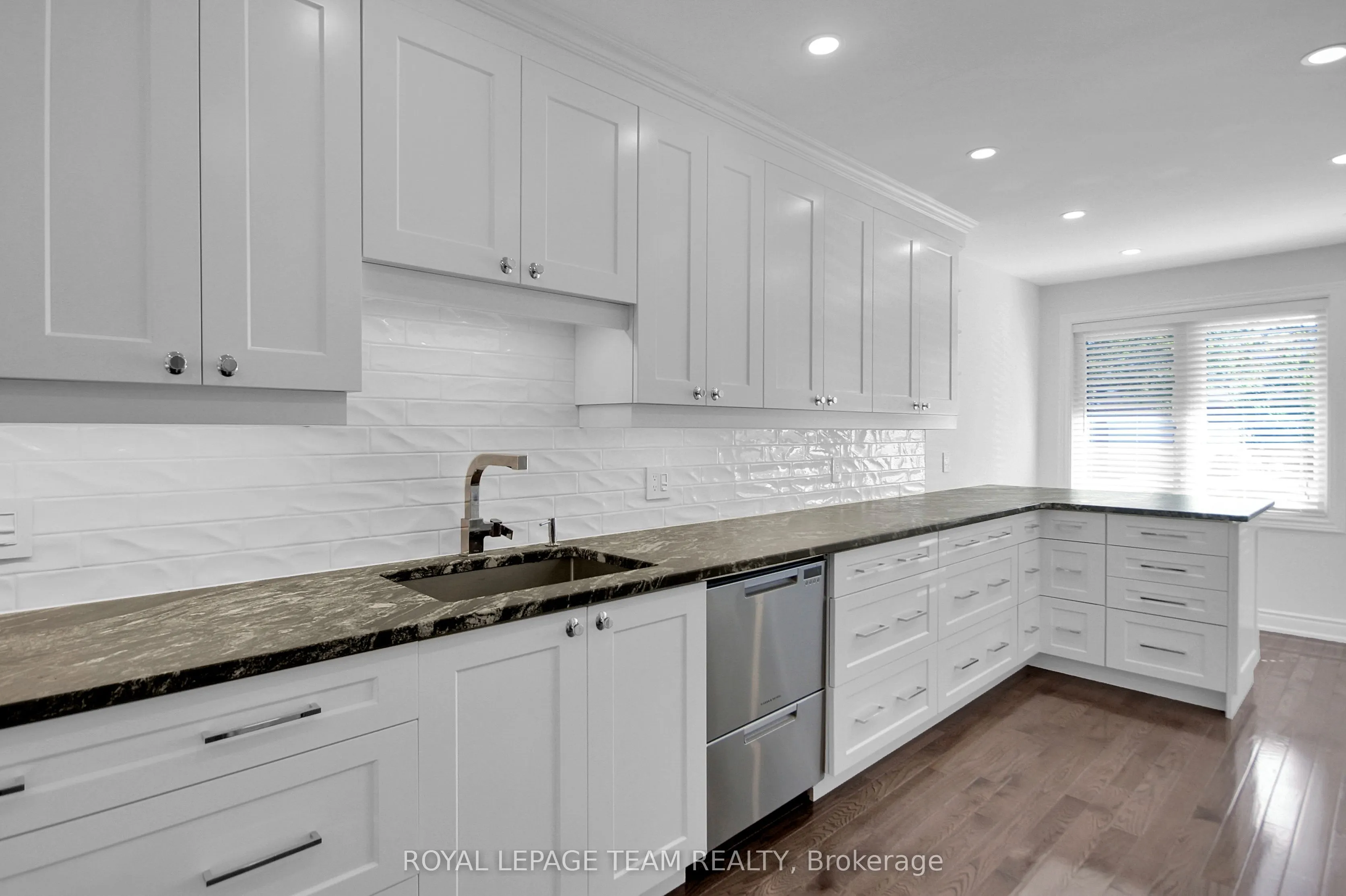 54 Innesbrook Court, #27