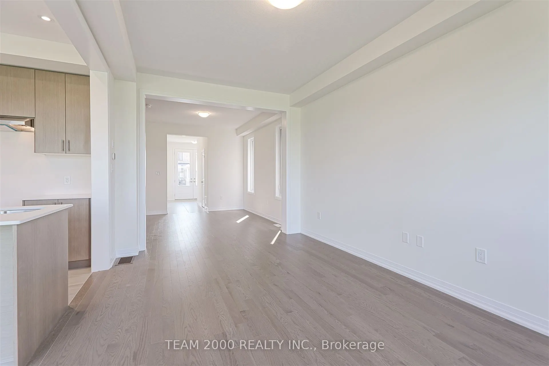 32 Langridge Way