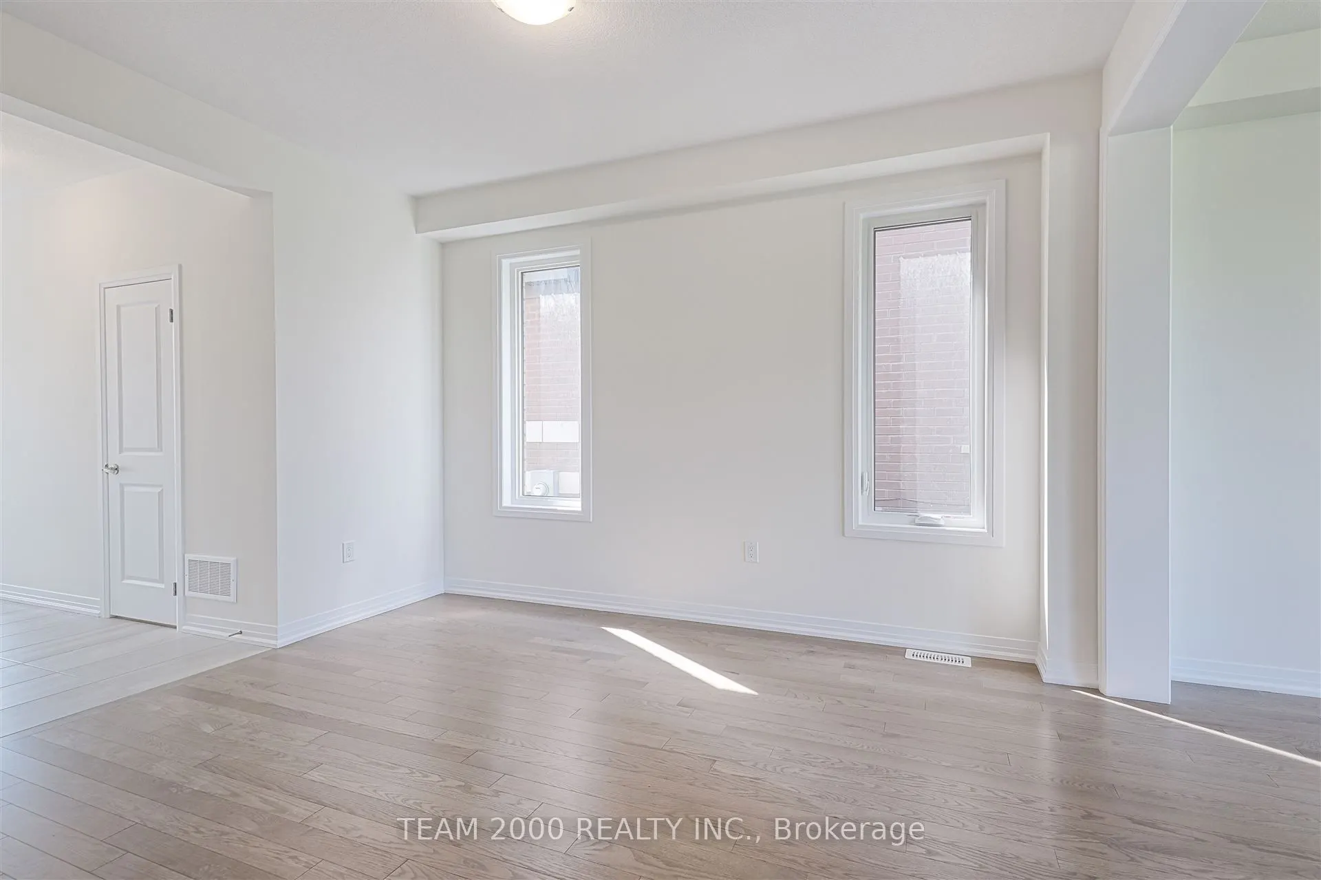 32 Langridge Way