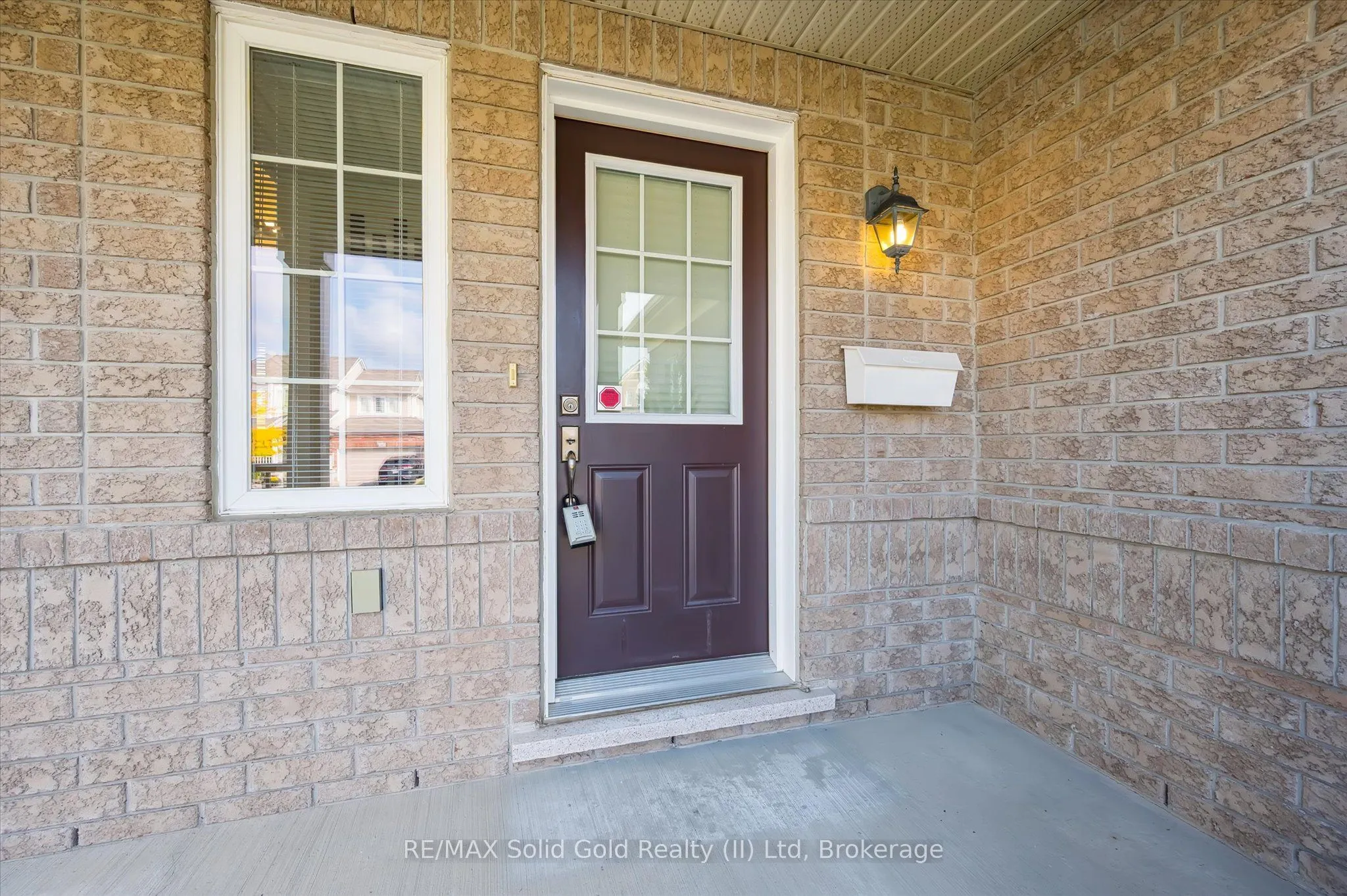 19 Horton Walk
