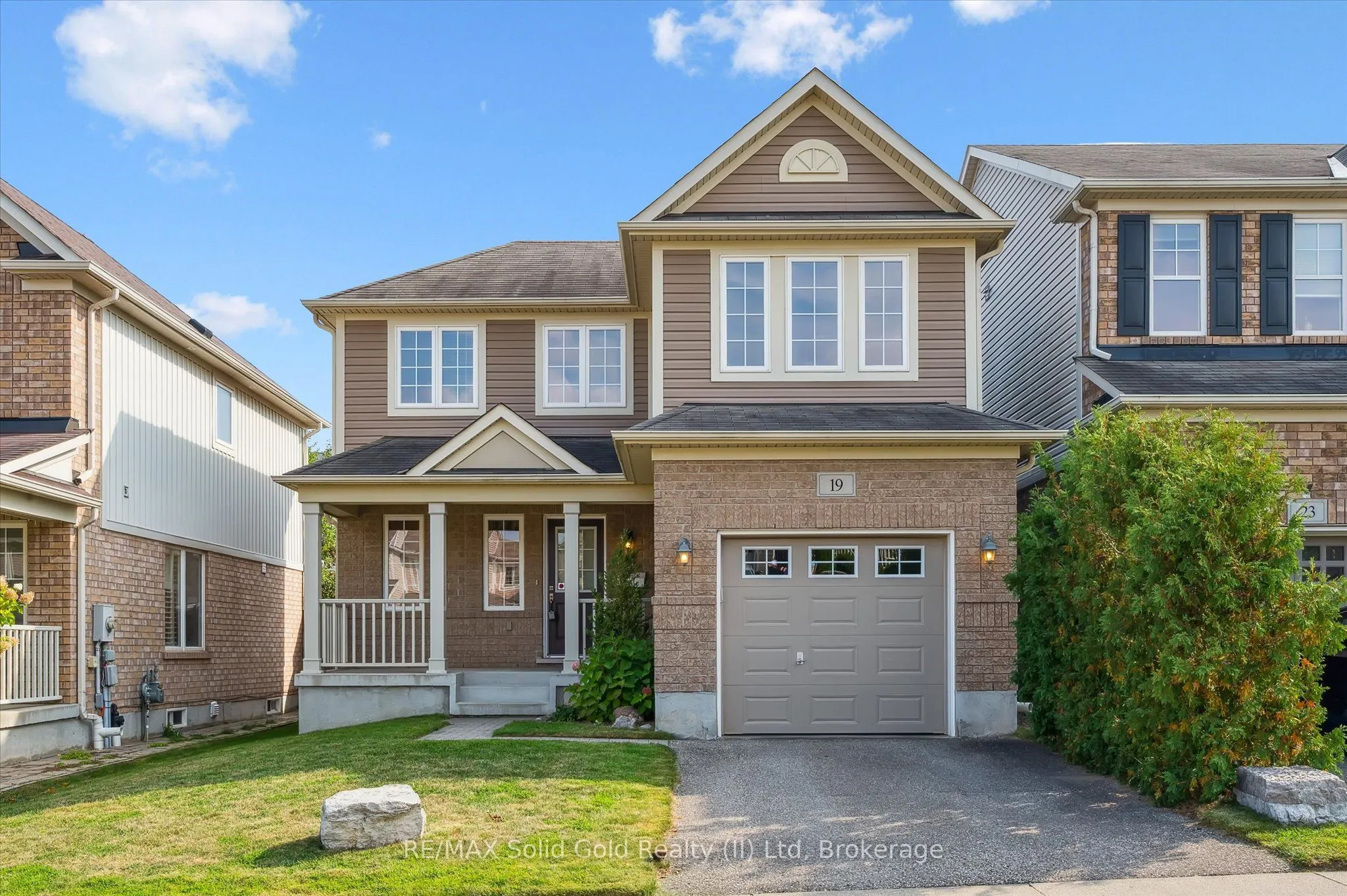 19 Horton Walk