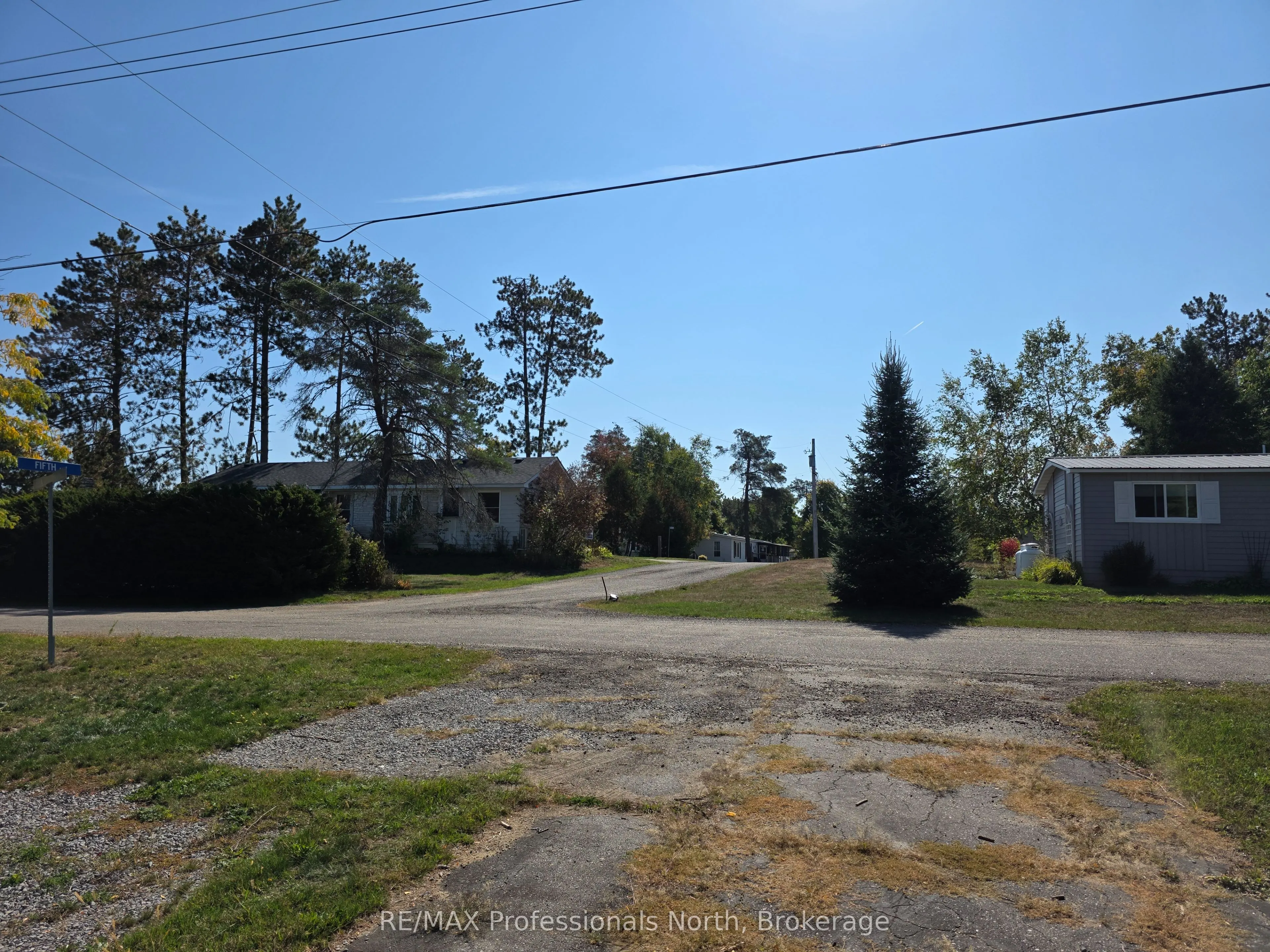 1013 Seventh Lane