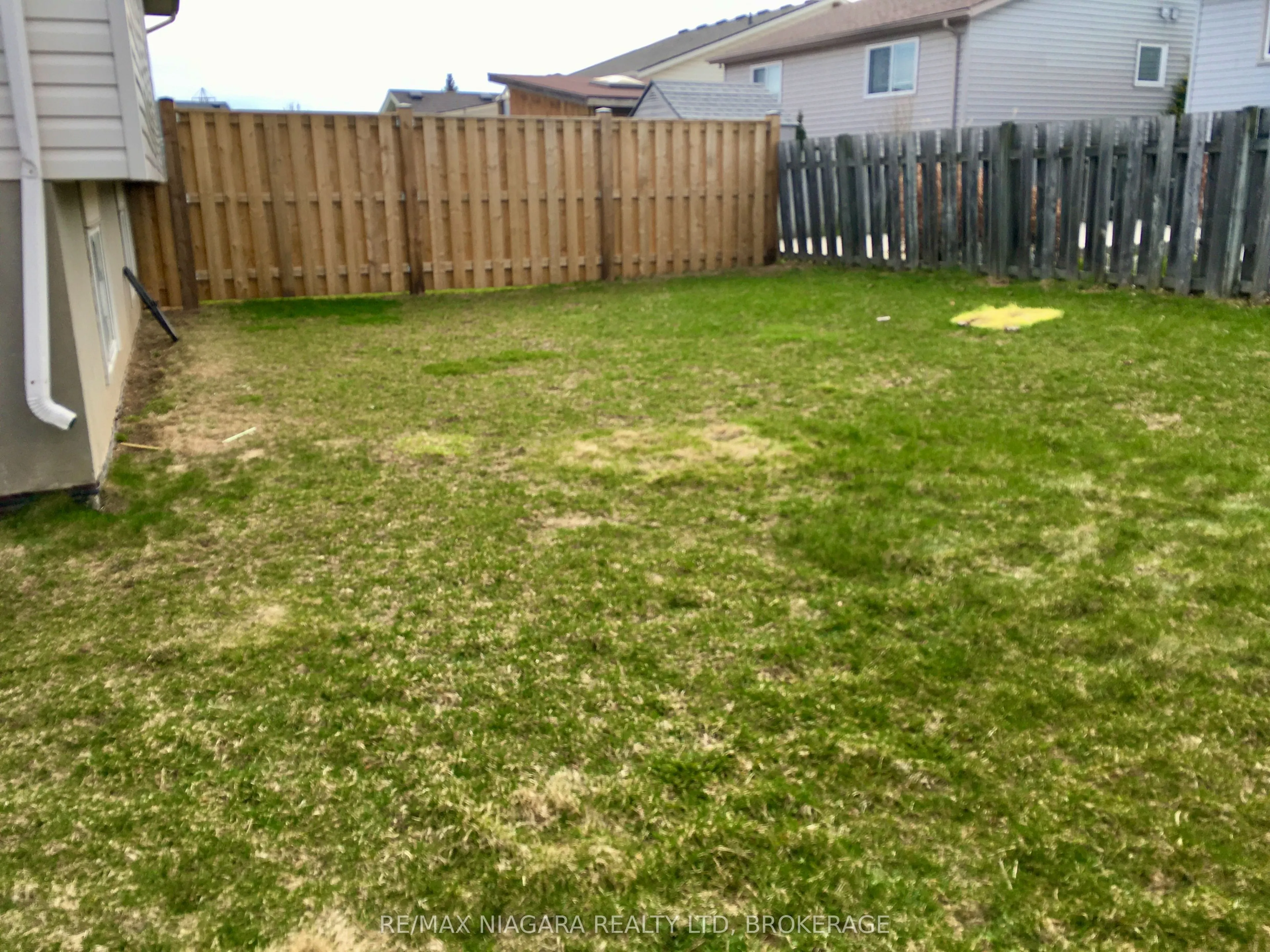 7701 Cortina Crescent, #Upper