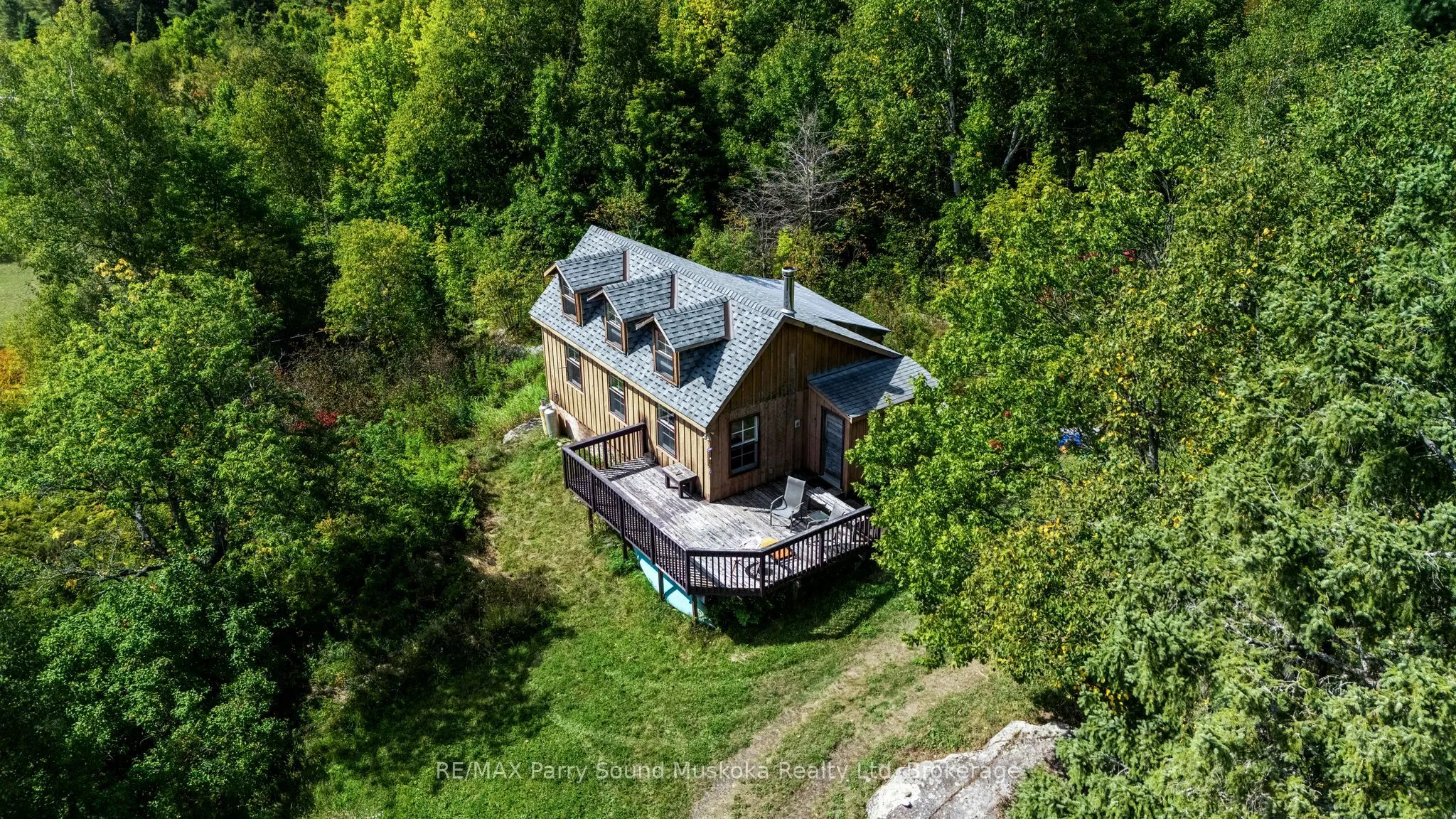 15 Dickinson Road