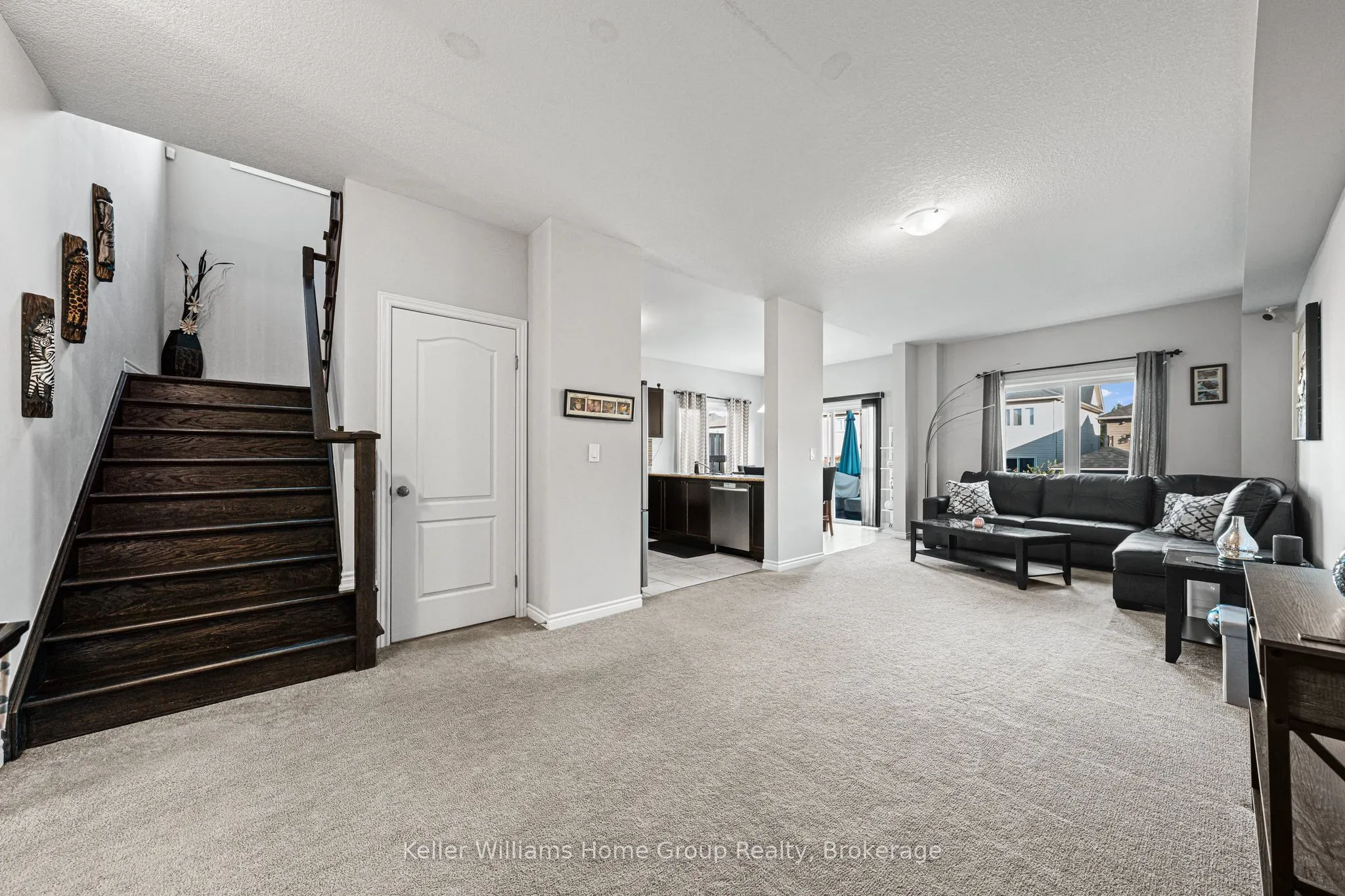 24 Courtney Street