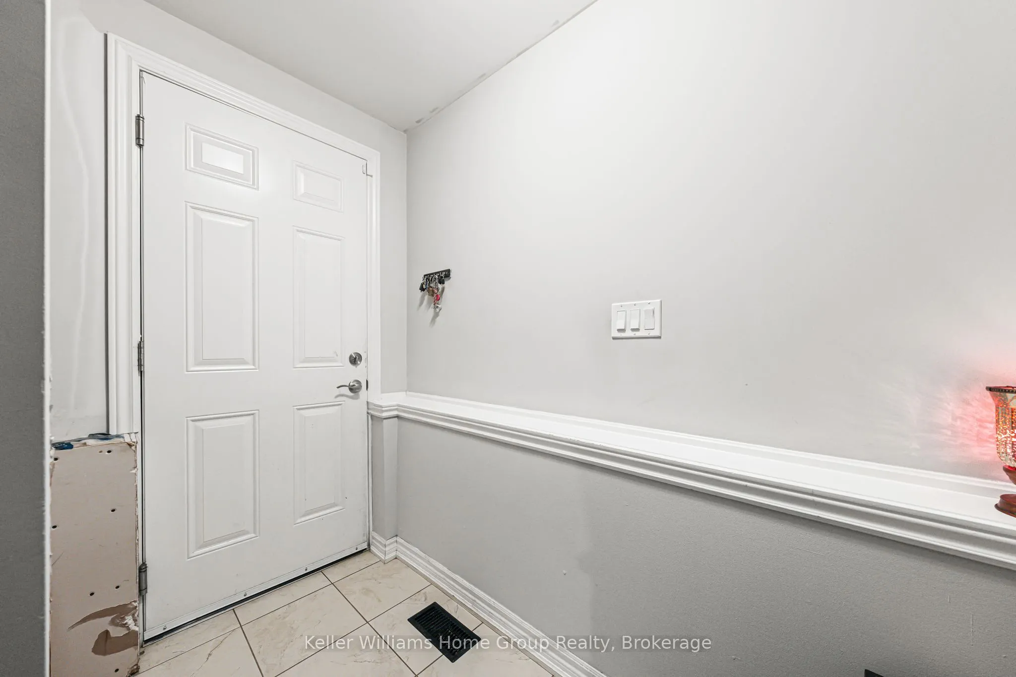 24 Courtney Street