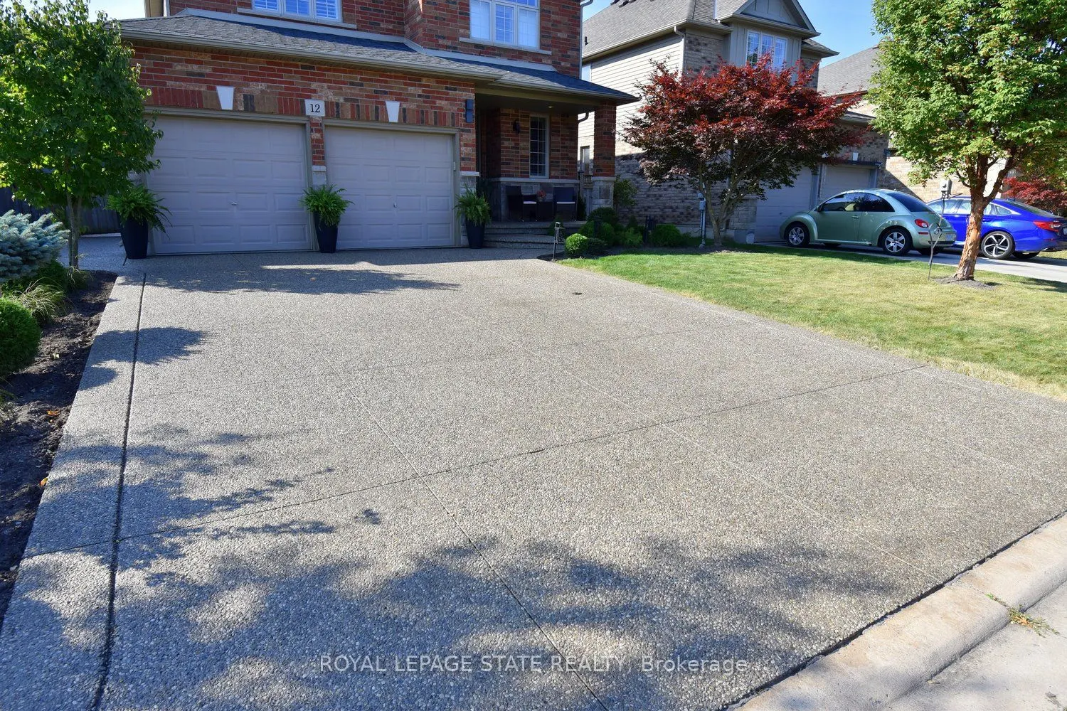 12 Degrow Crescent