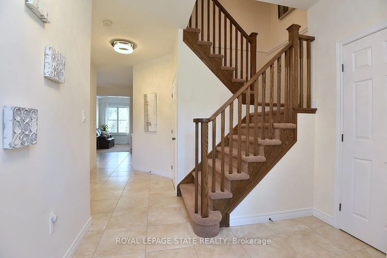 12 Degrow Crescent
