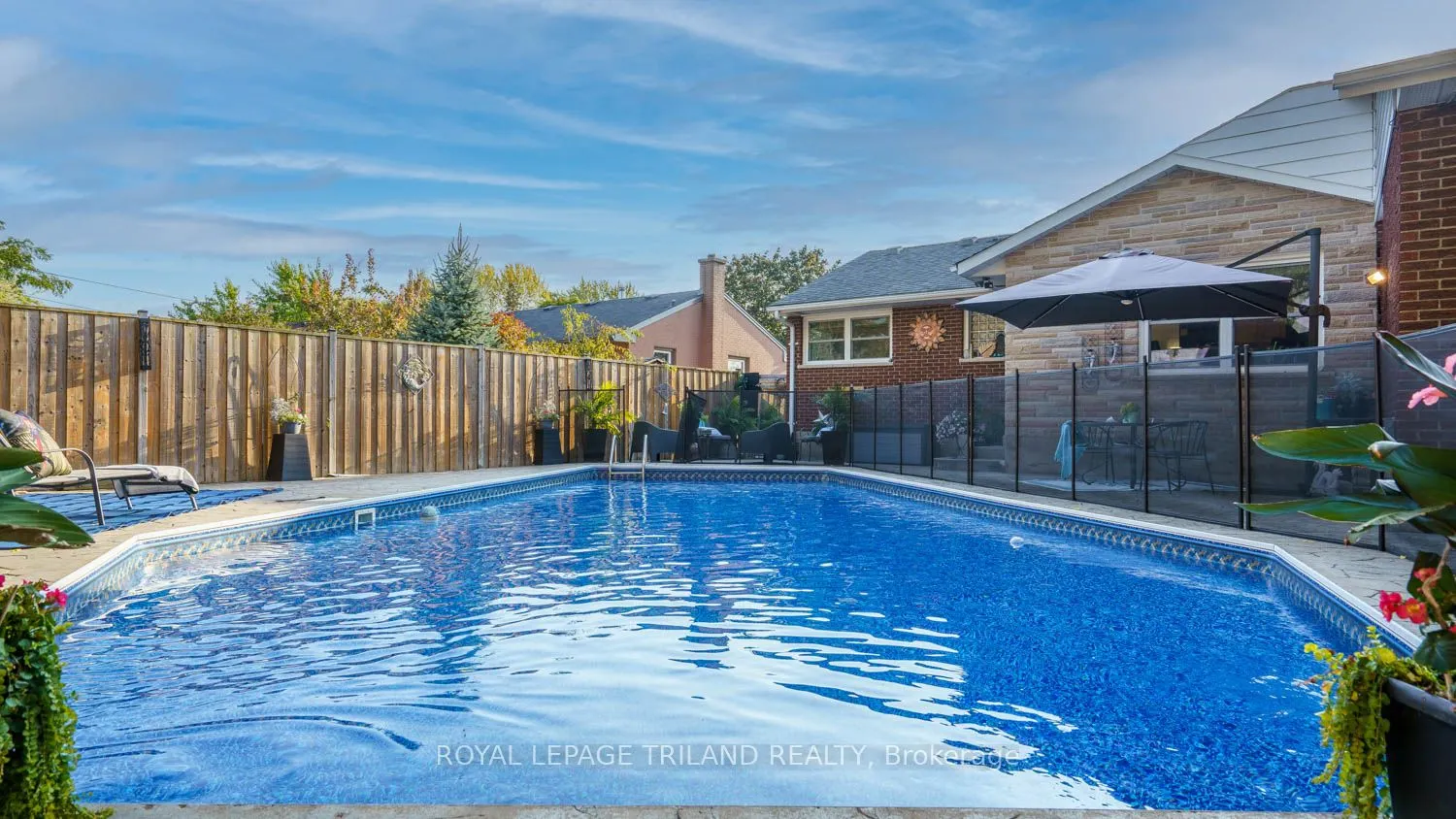 226 Rainbow Avenue