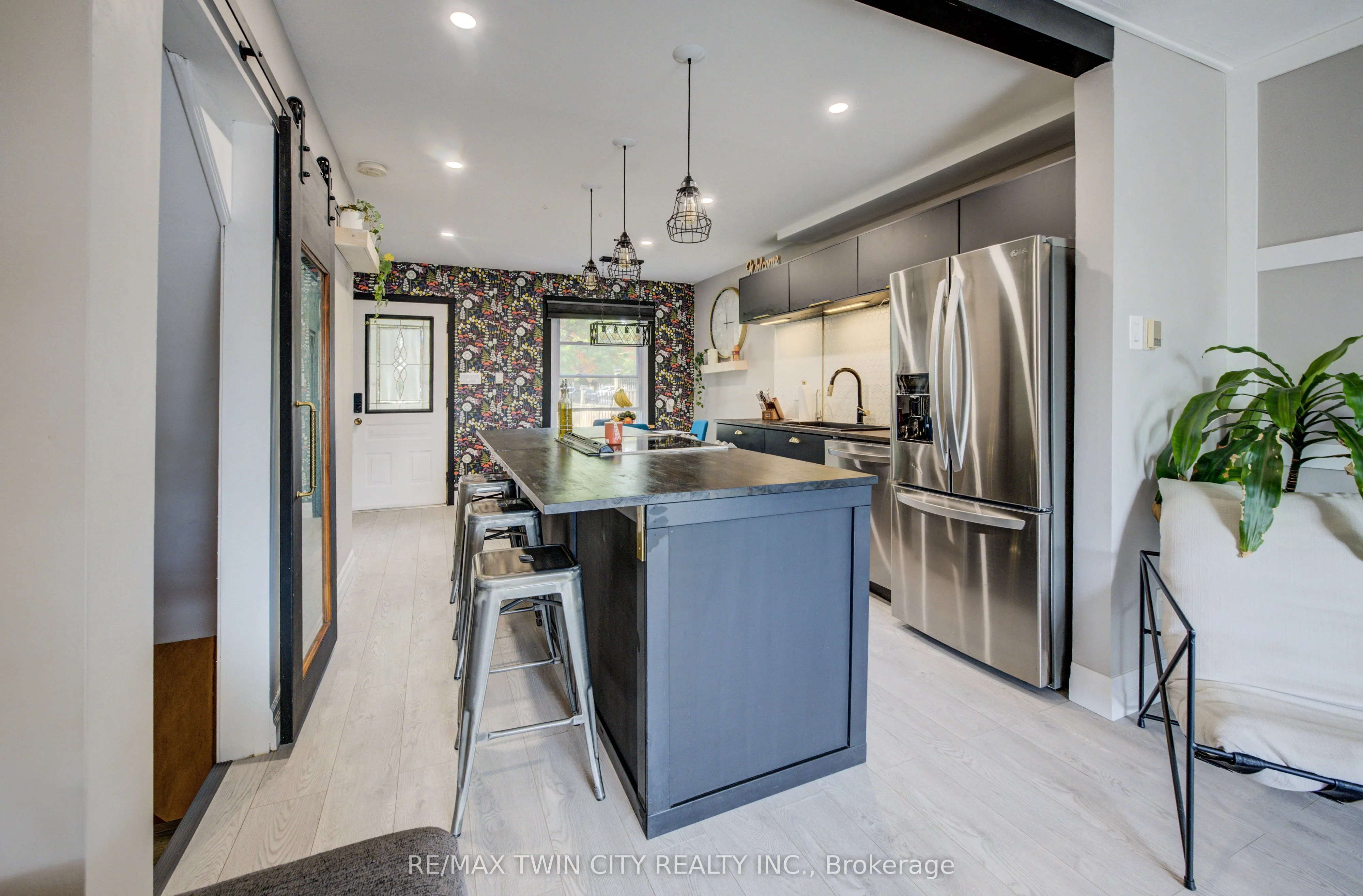 1 Donlea Drive, #2