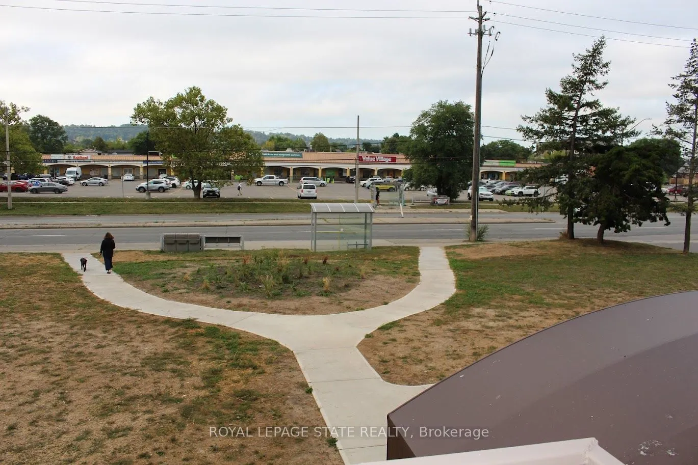 851 Queenston Road, #204