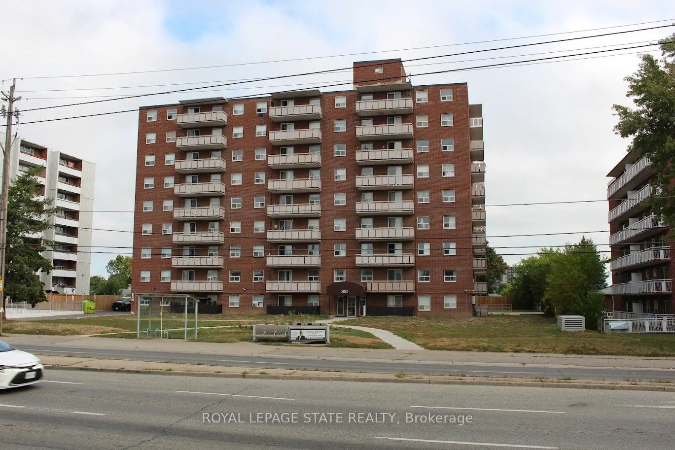 851 Queenston Road, #204