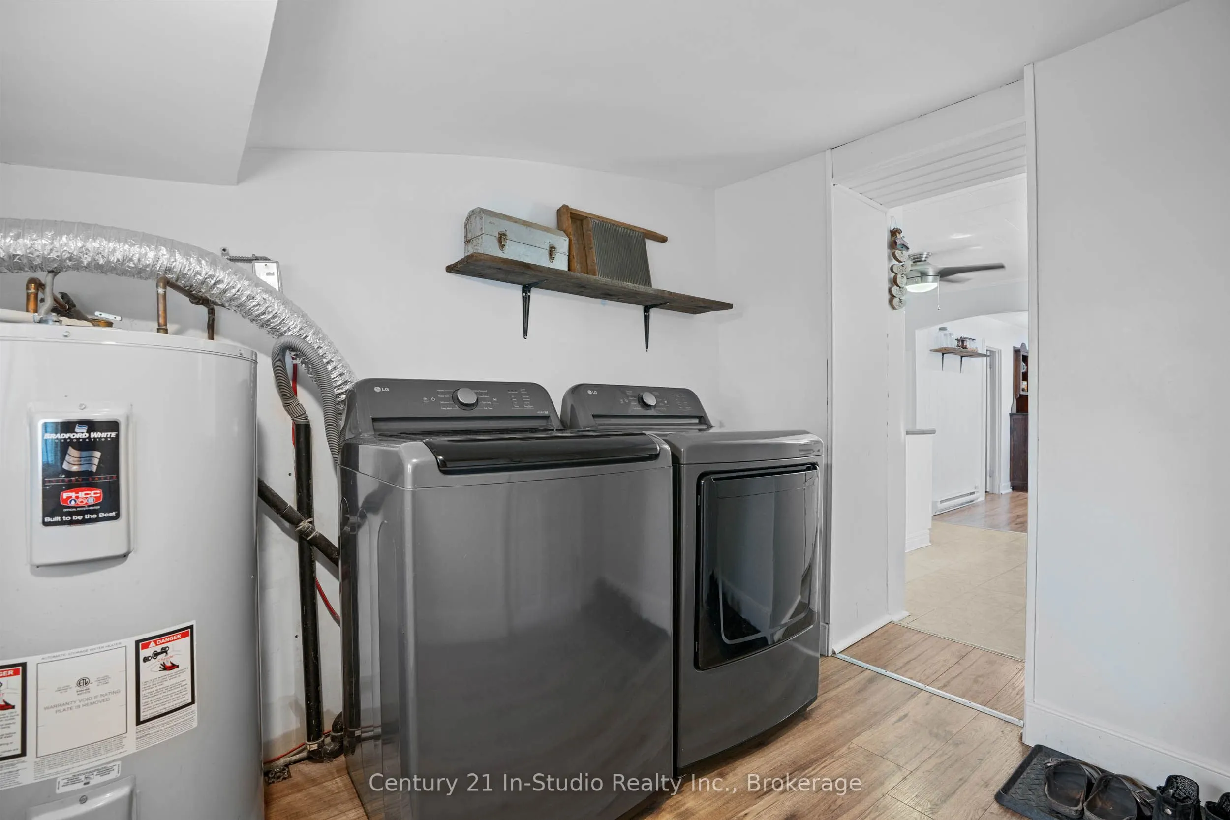 2732 3rd Avenue W