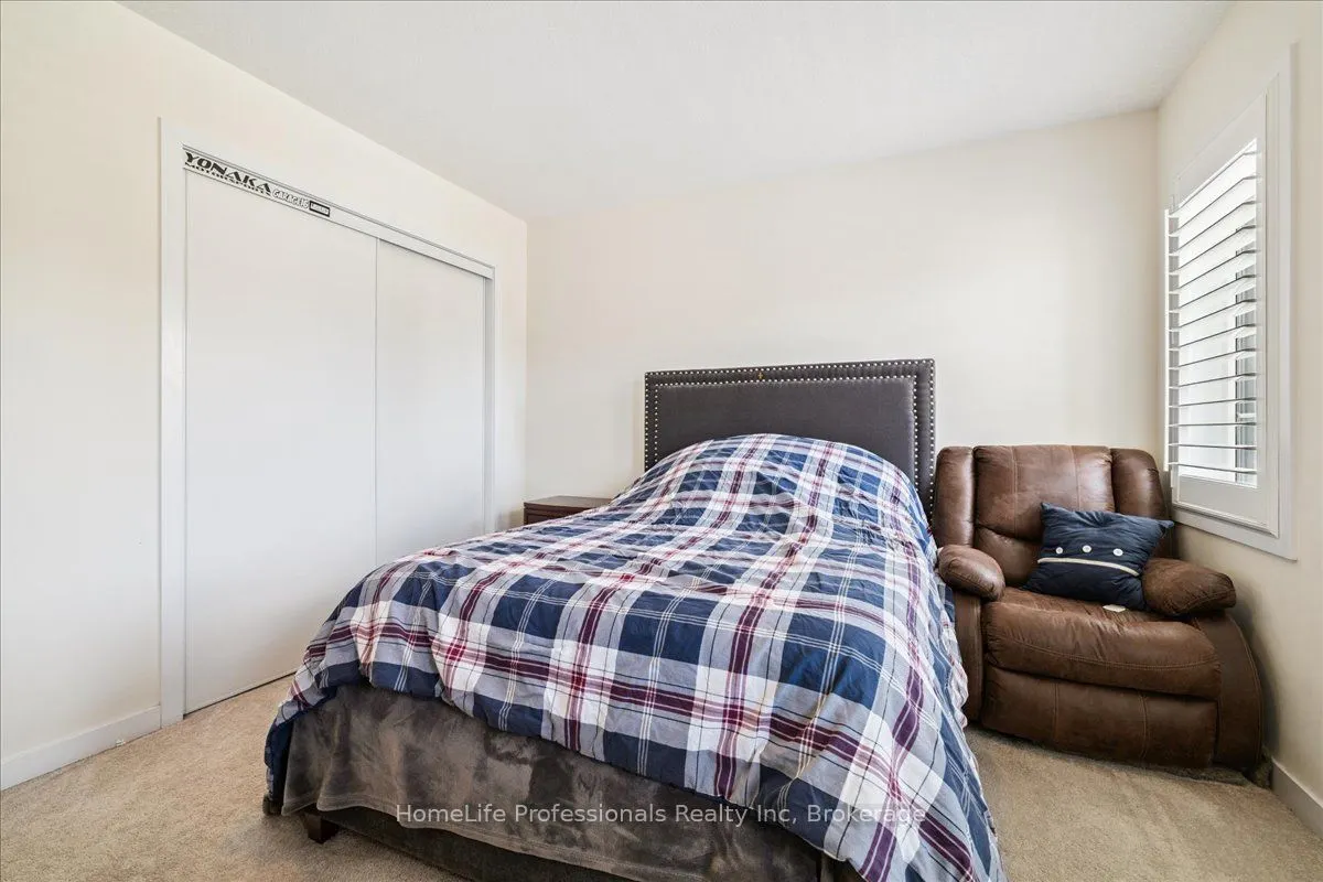 107 Pagebrook Crescent
