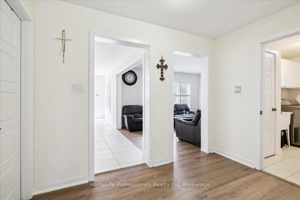 107 Pagebrook Crescent