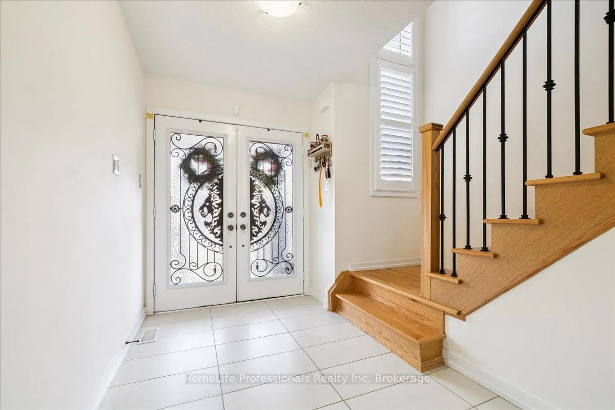107 Pagebrook Crescent