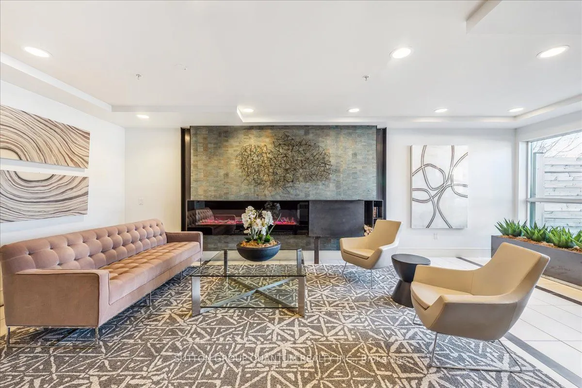 155 St.Leger Street, #108