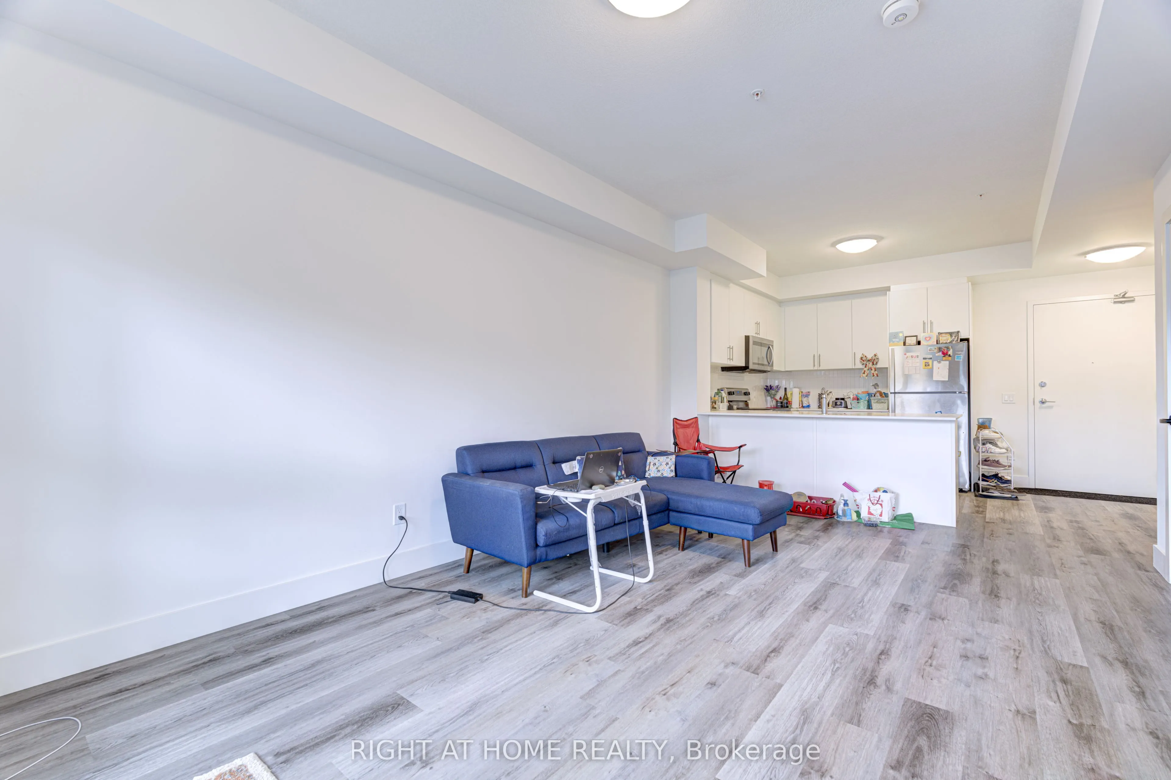 1201 Lackner Place, #304