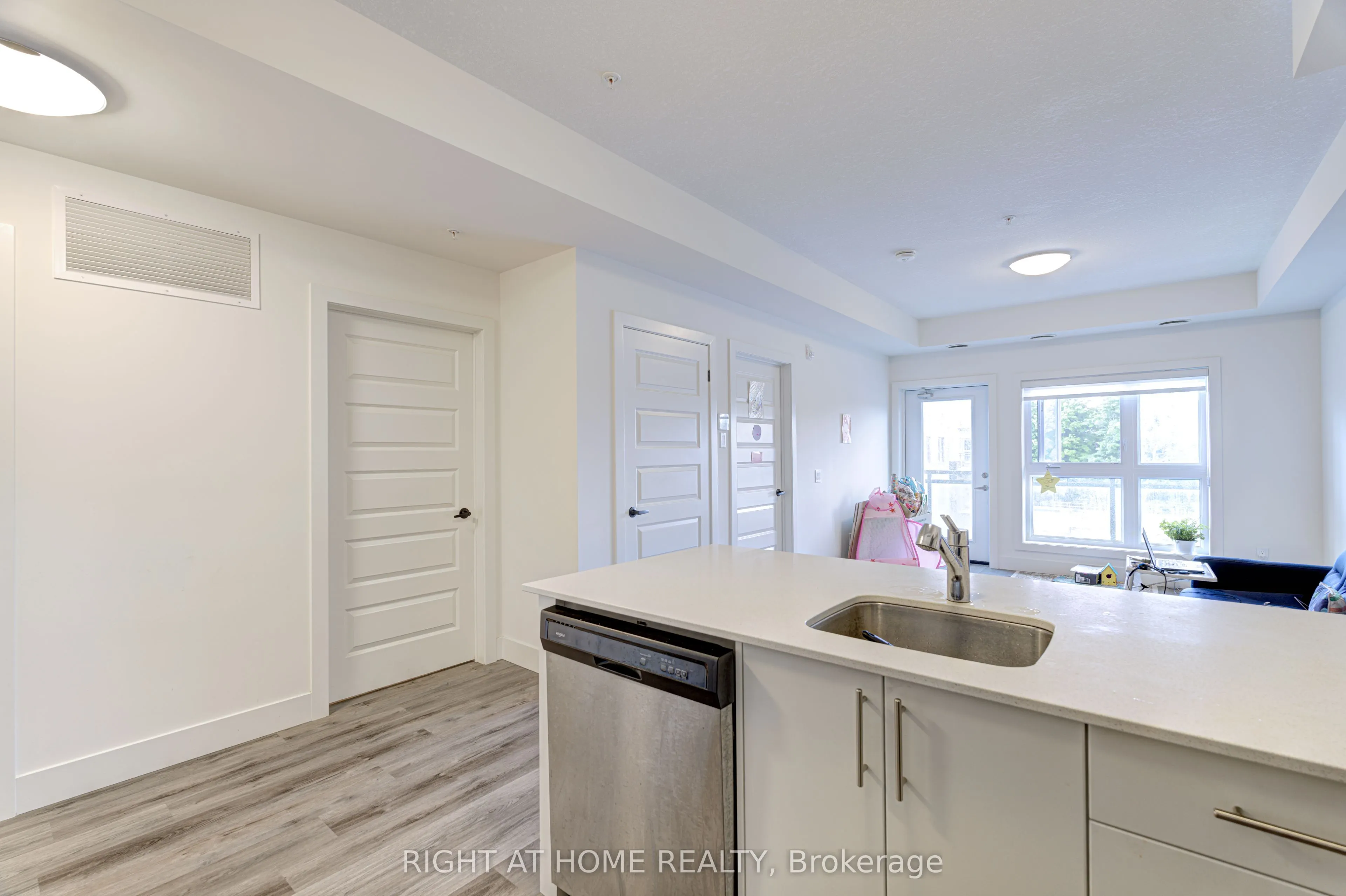 1201 Lackner Place, #304