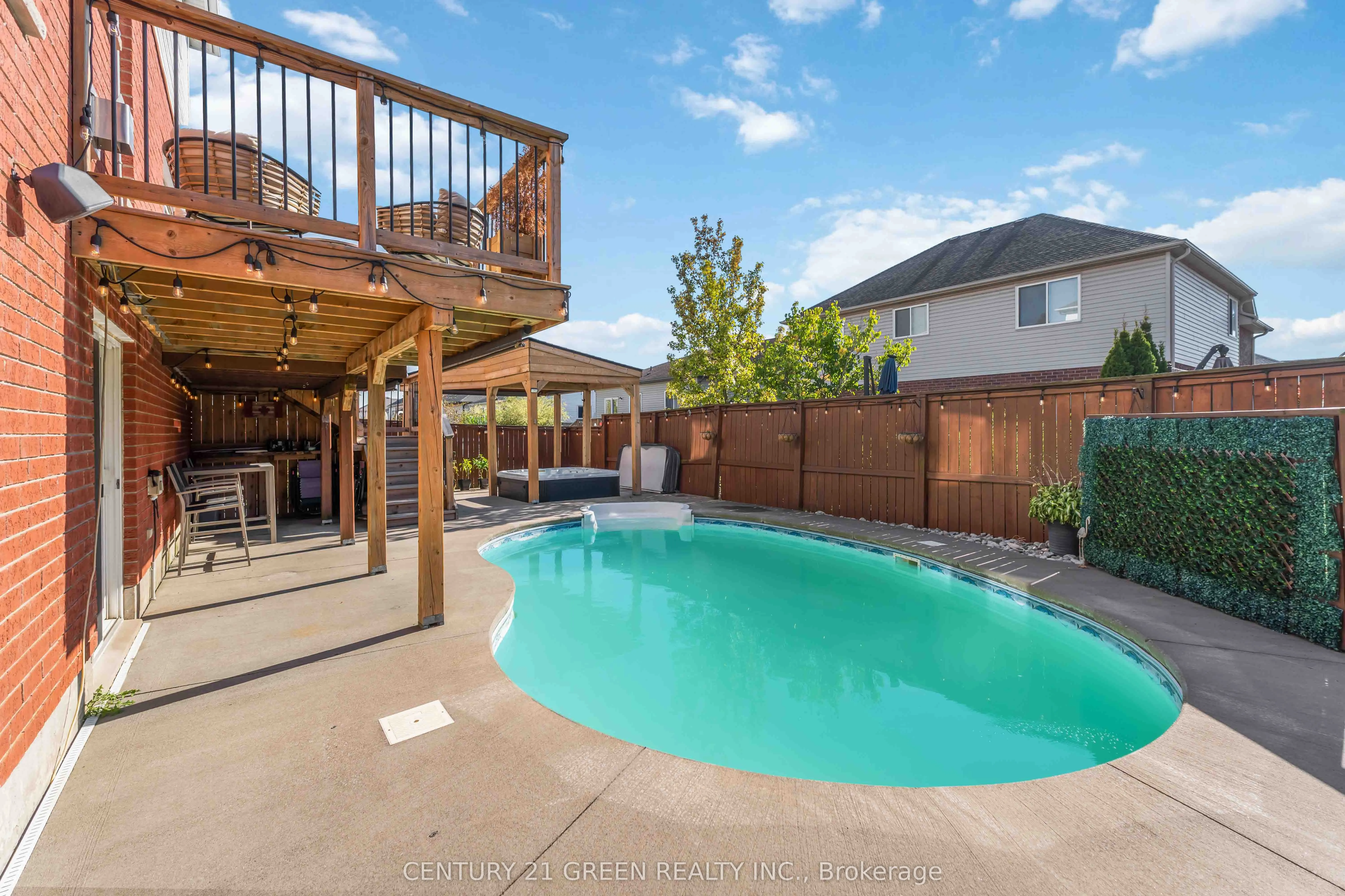 39 Honey Locust Circle
