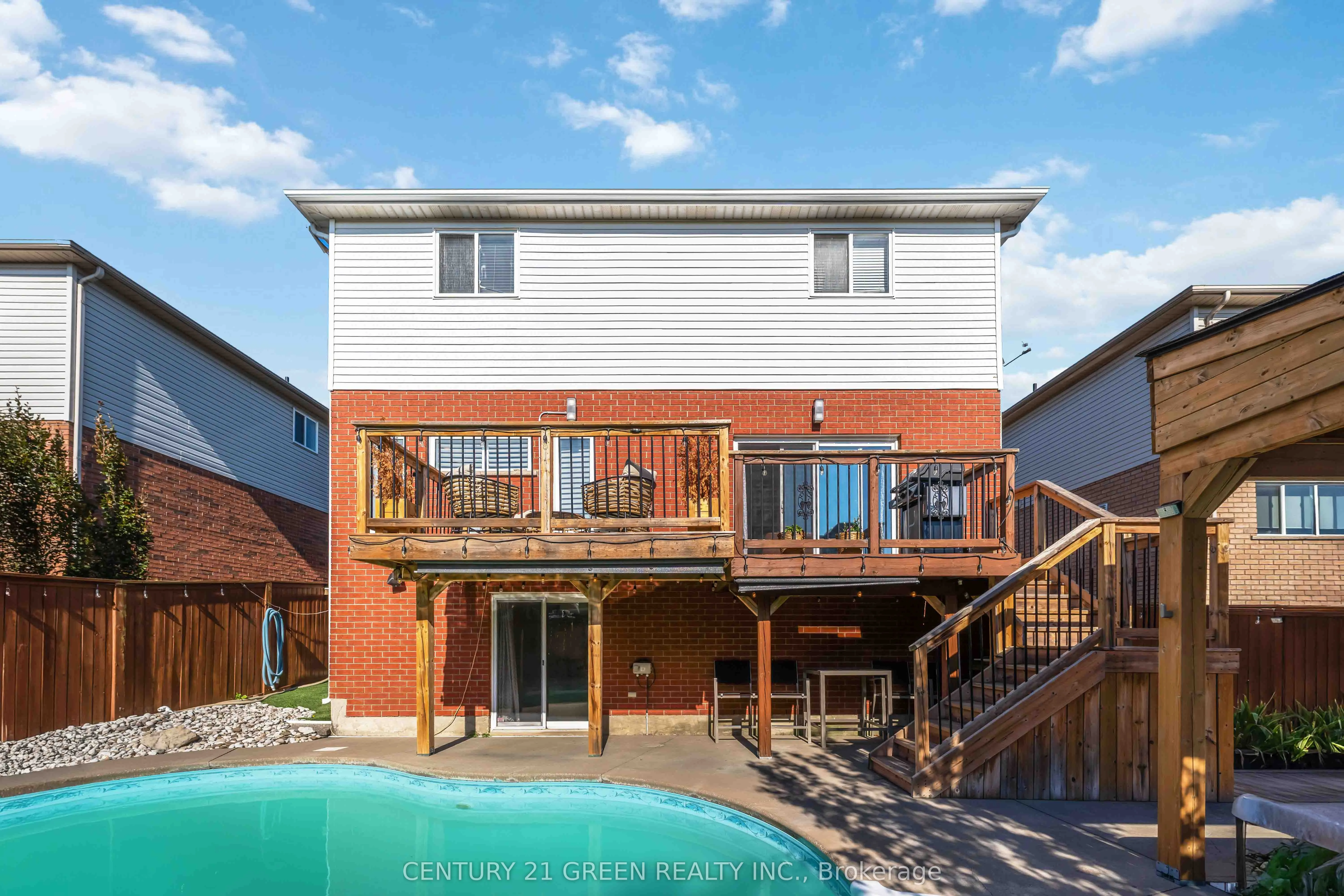 39 Honey Locust Circle