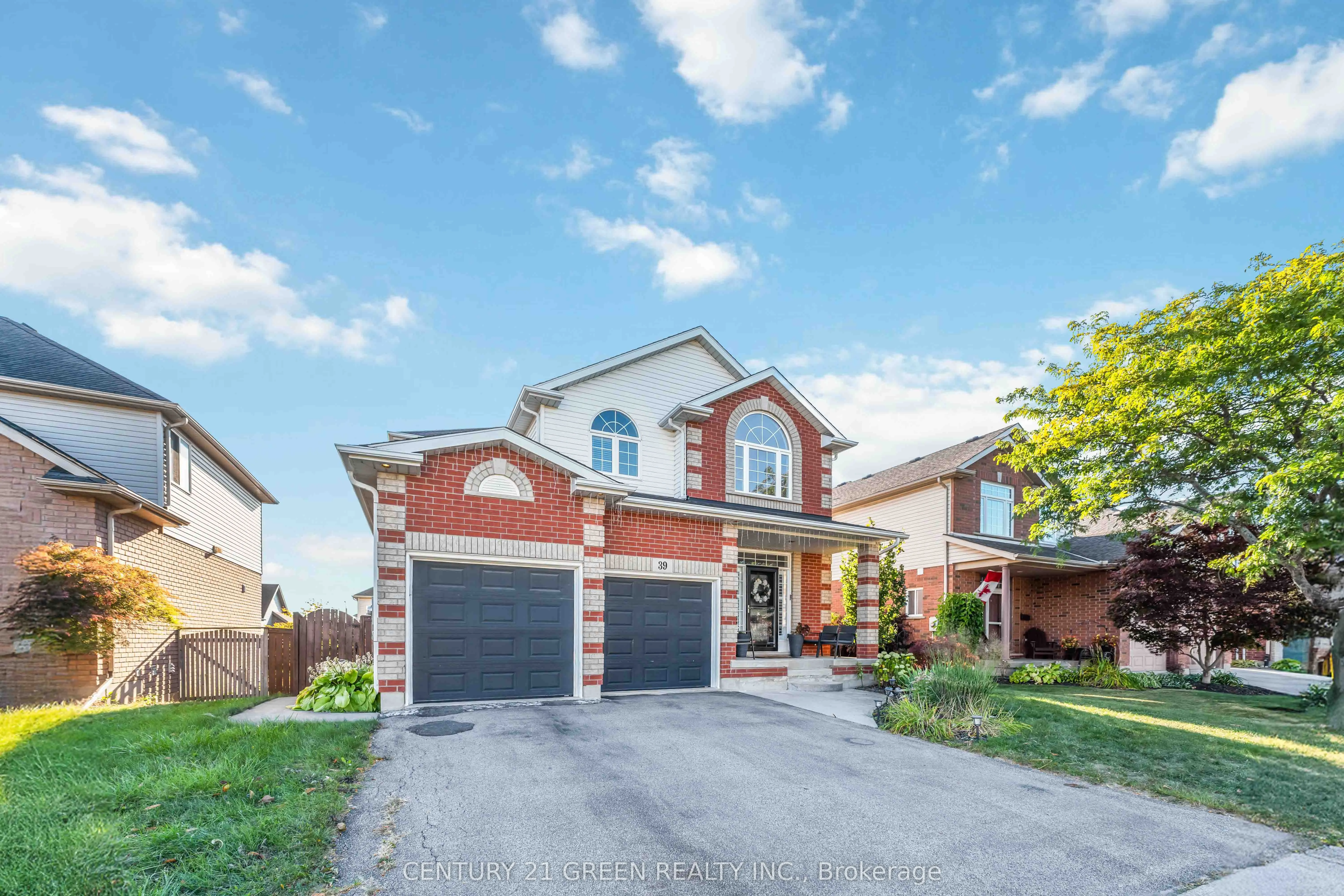 39 Honey Locust Circle