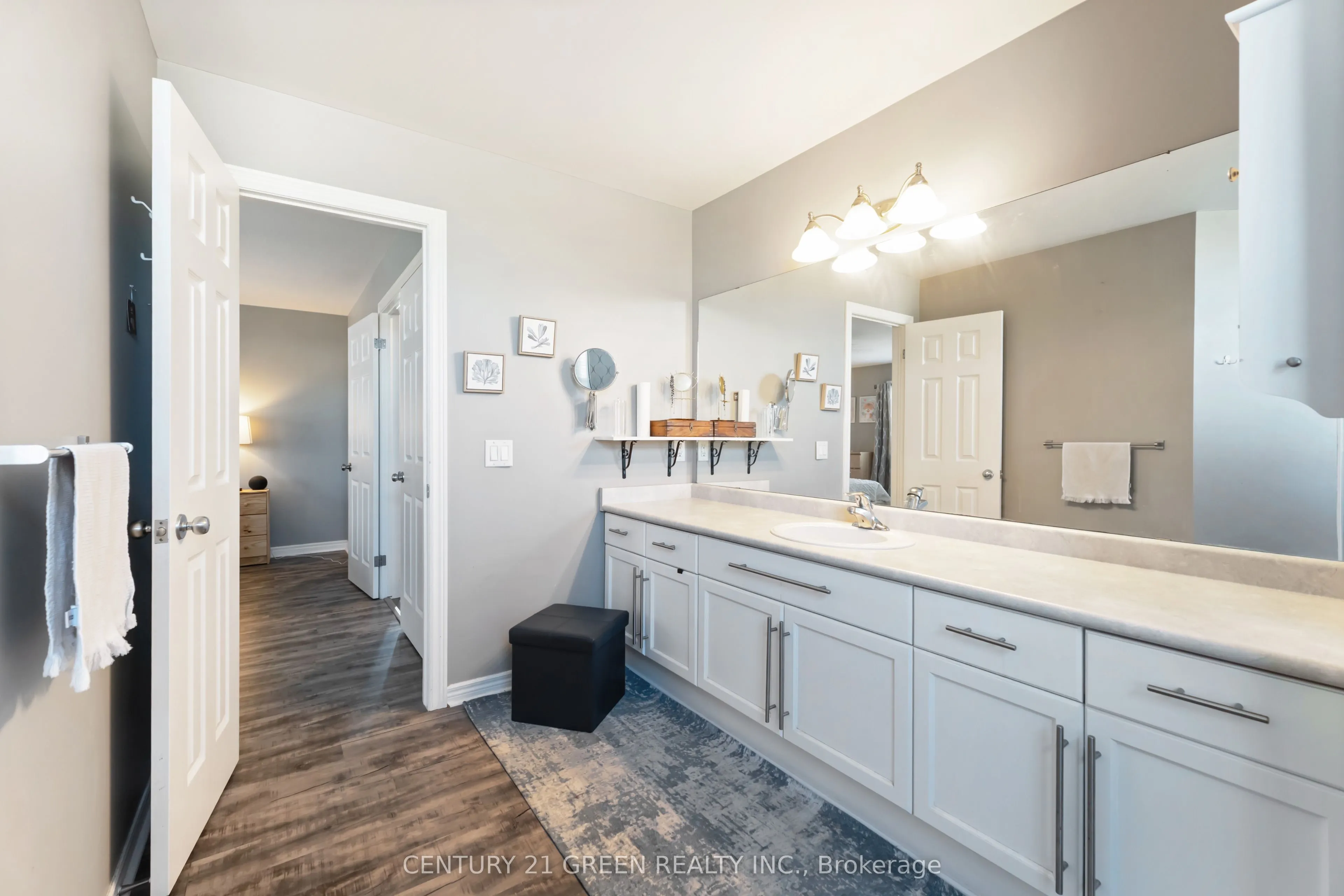 39 Honey Locust Circle