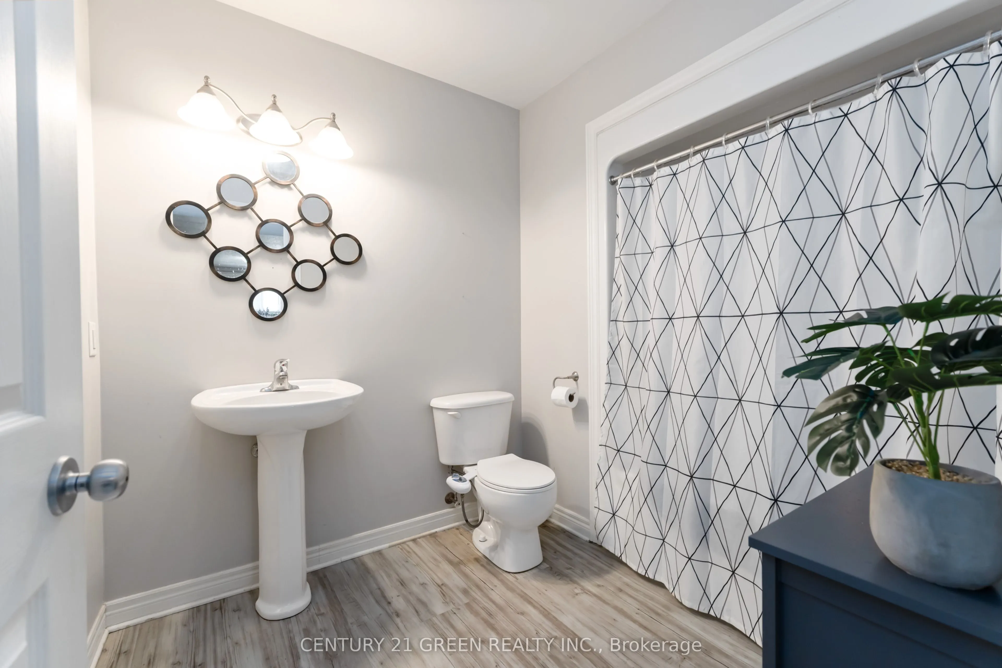 39 Honey Locust Circle