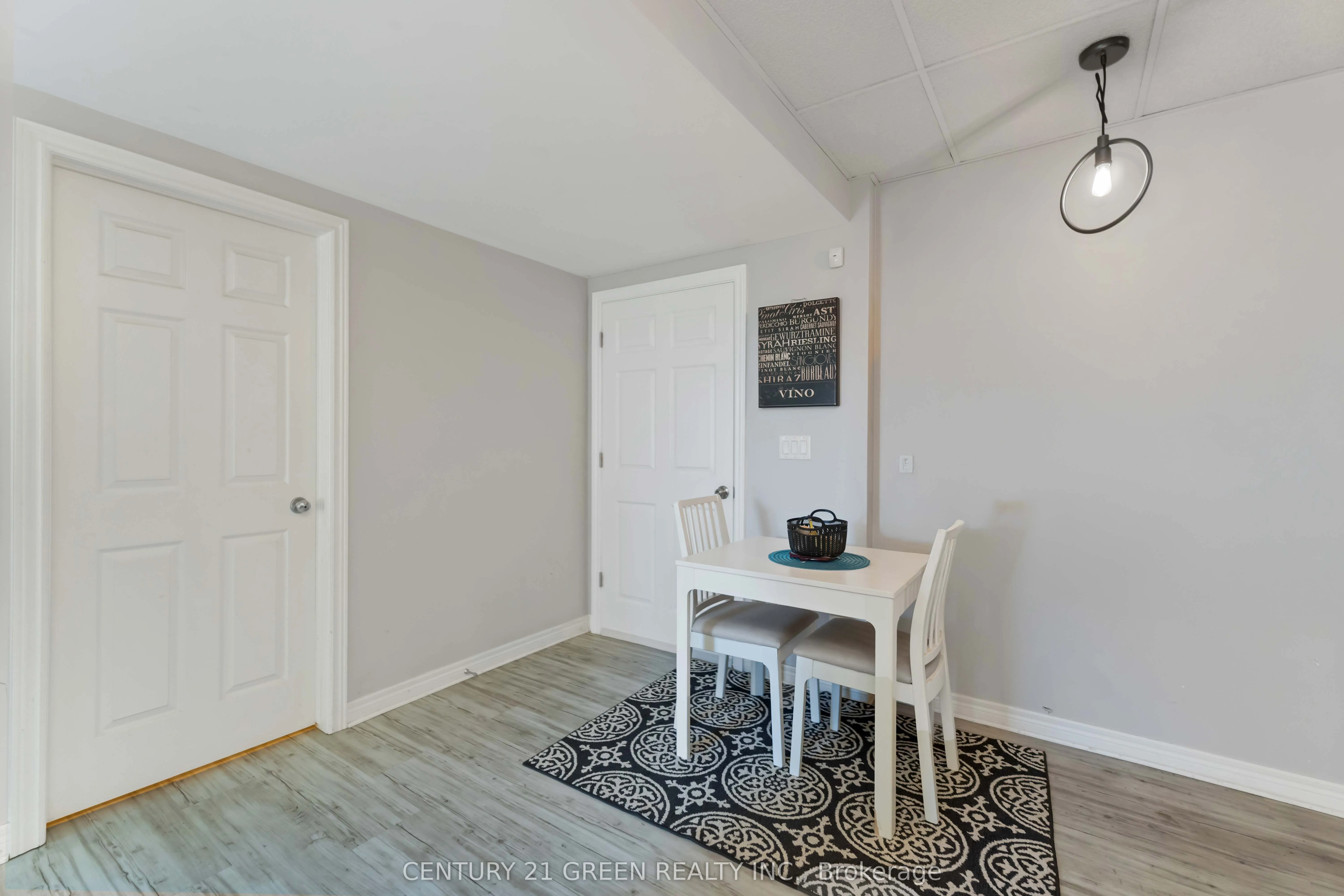 39 Honey Locust Circle