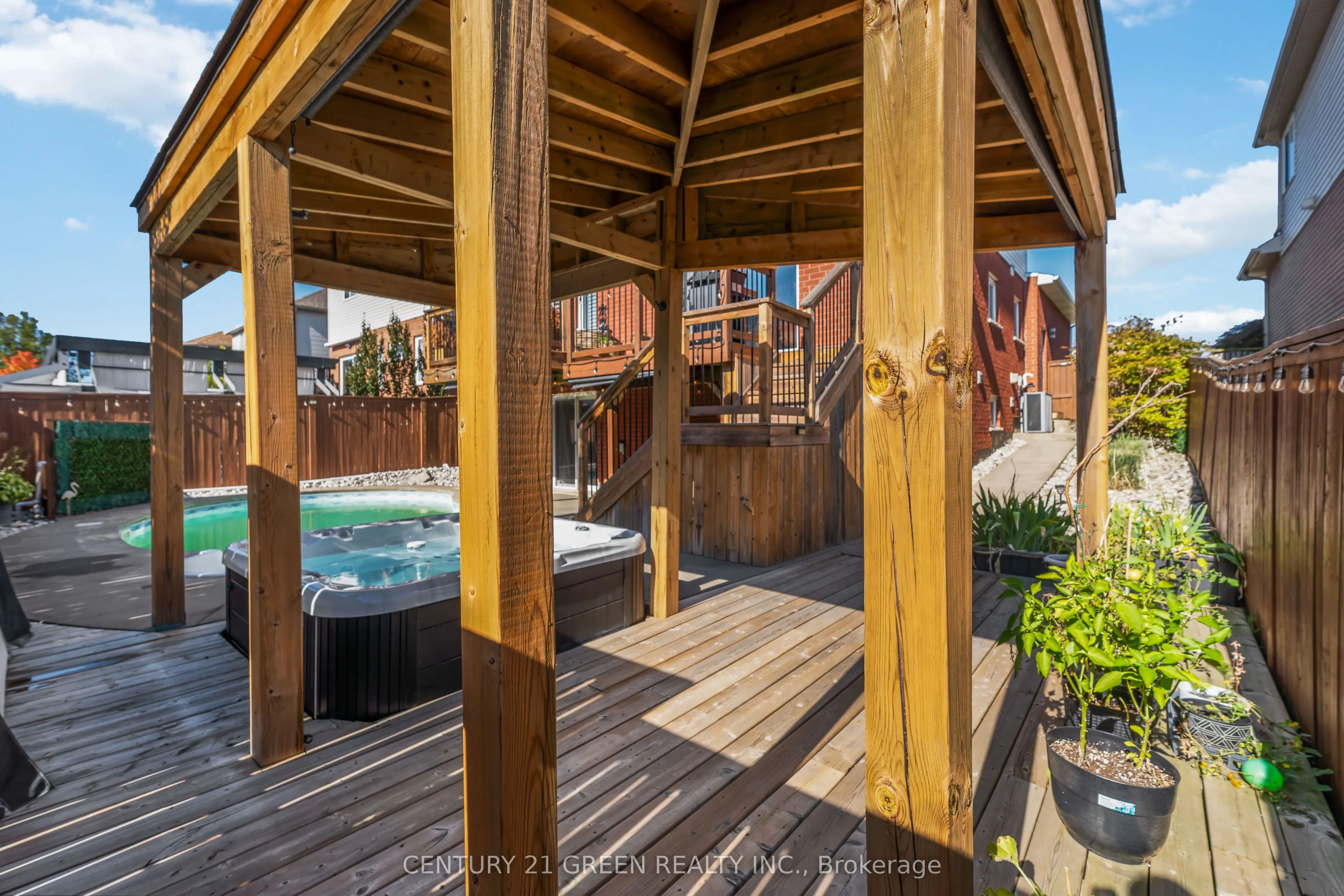 39 Honey Locust Circle