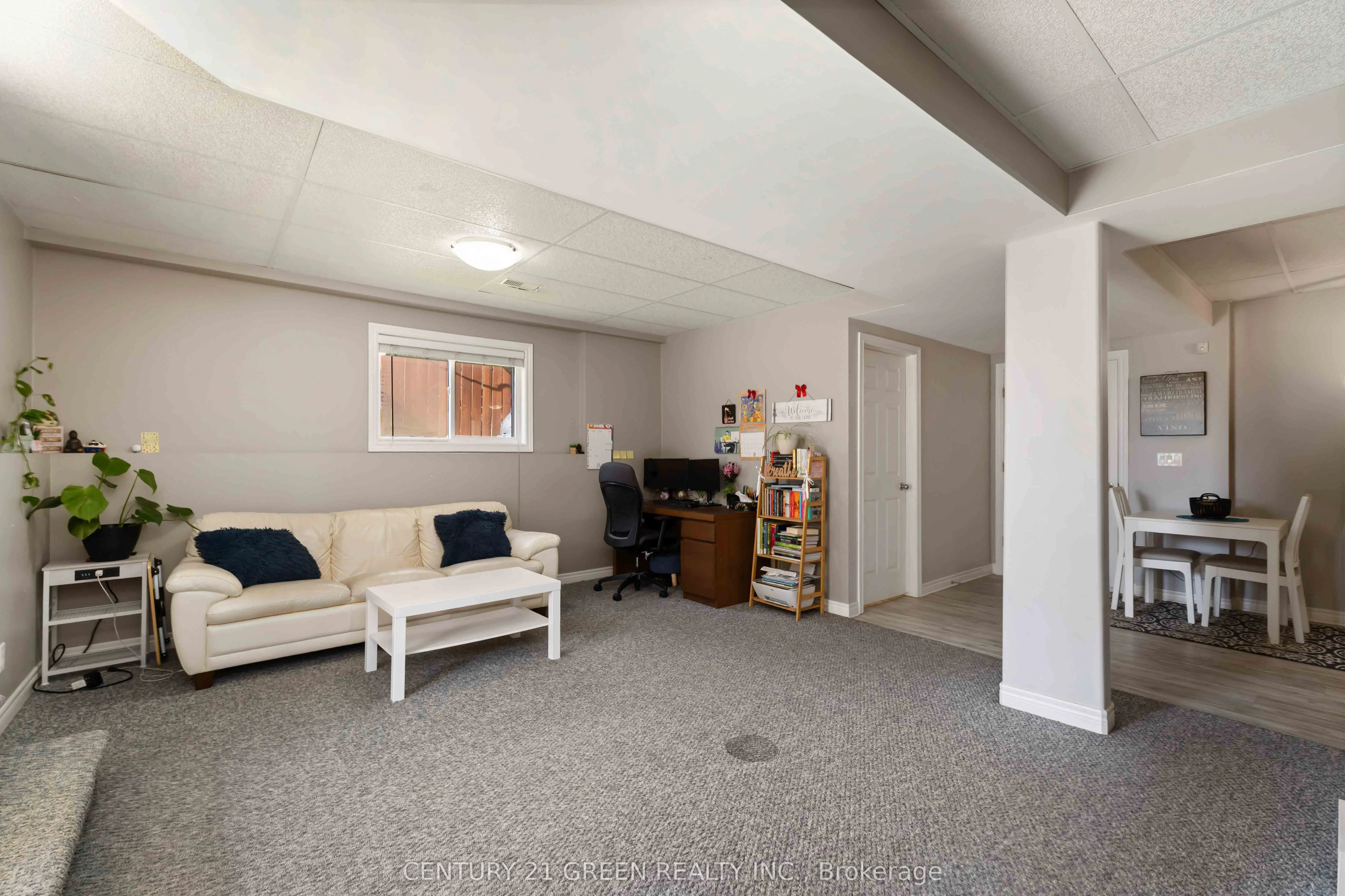 39 Honey Locust Circle