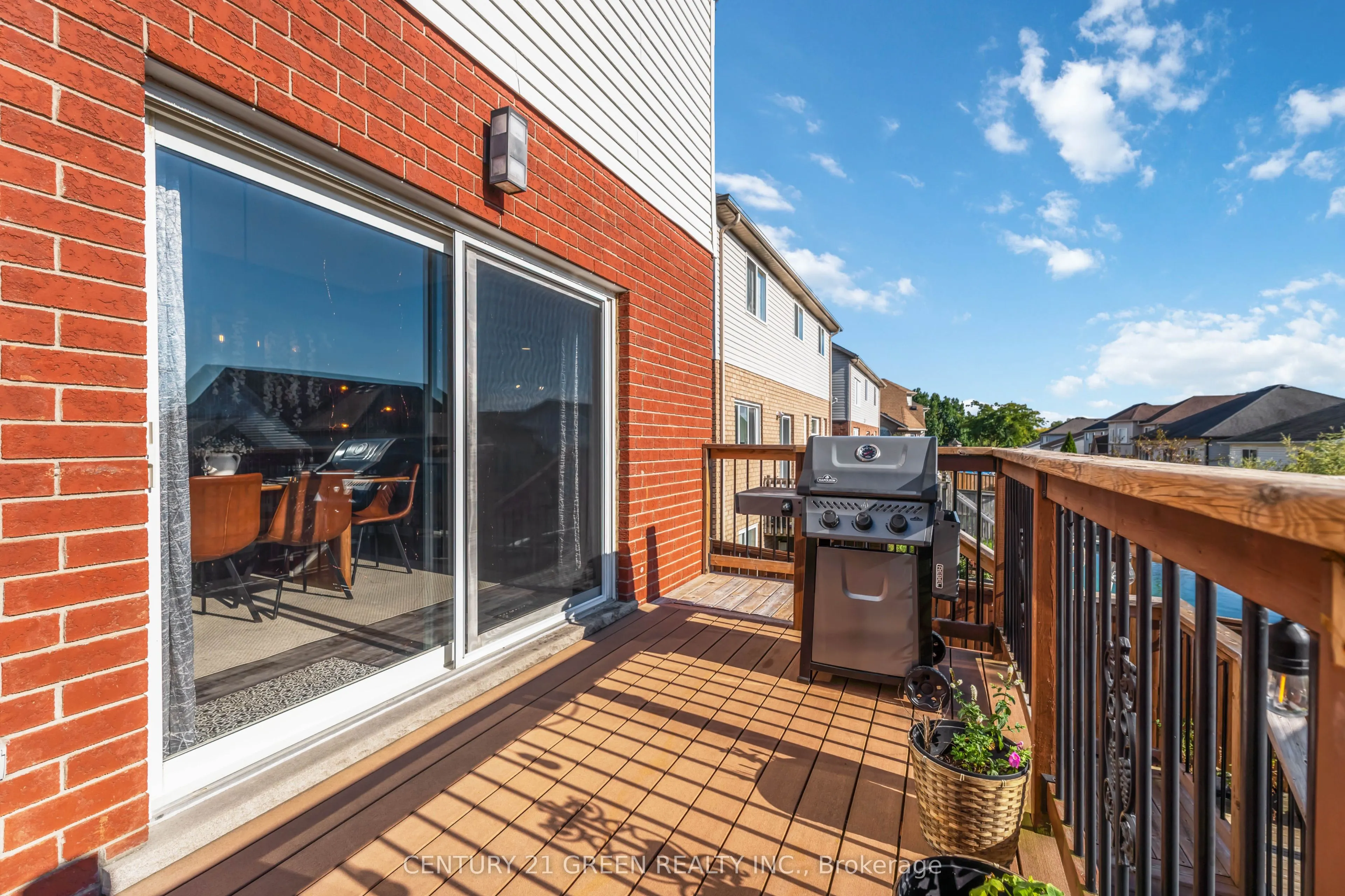 39 Honey Locust Circle