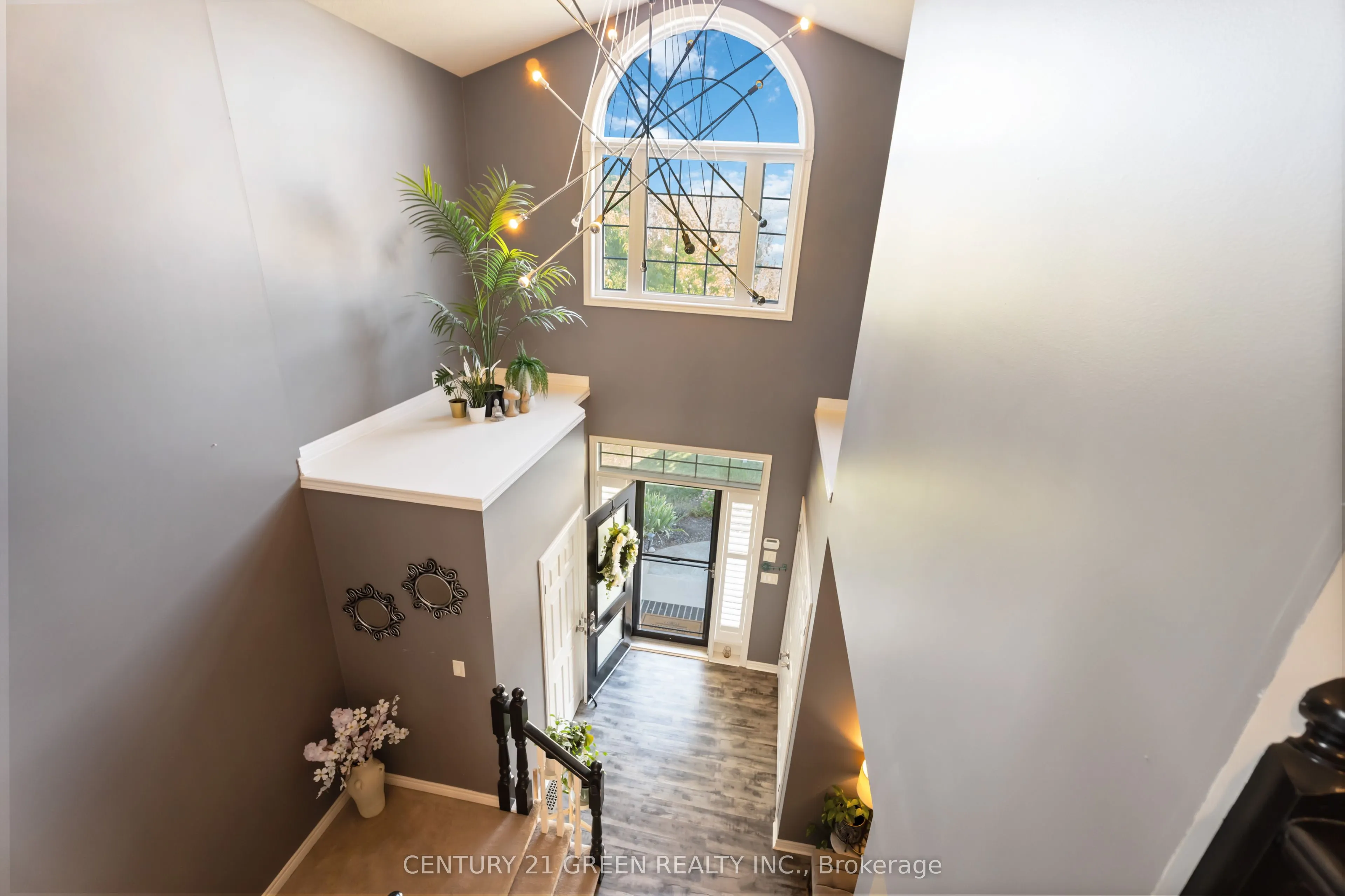39 Honey Locust Circle