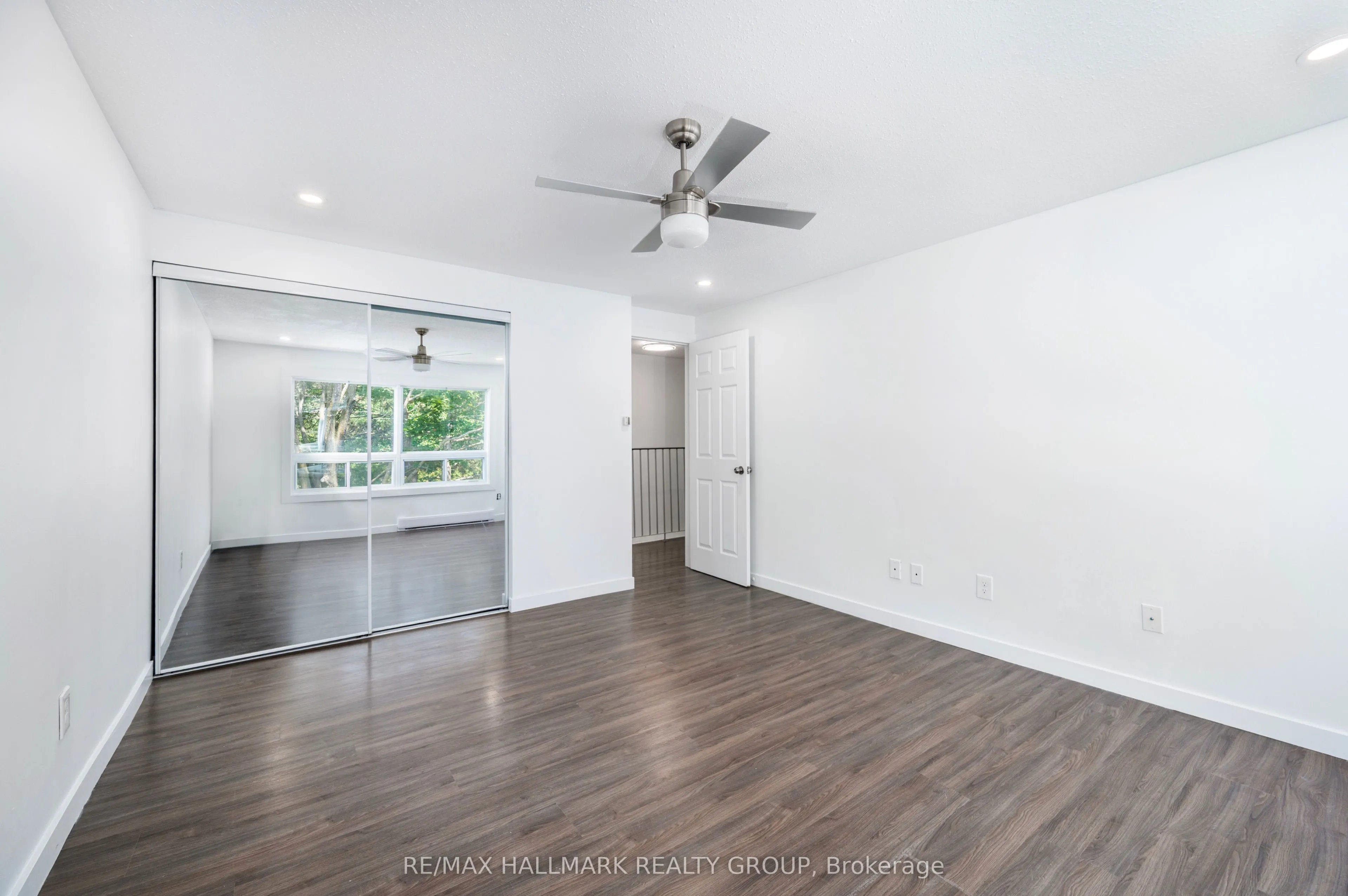 15 Banner Road, #M