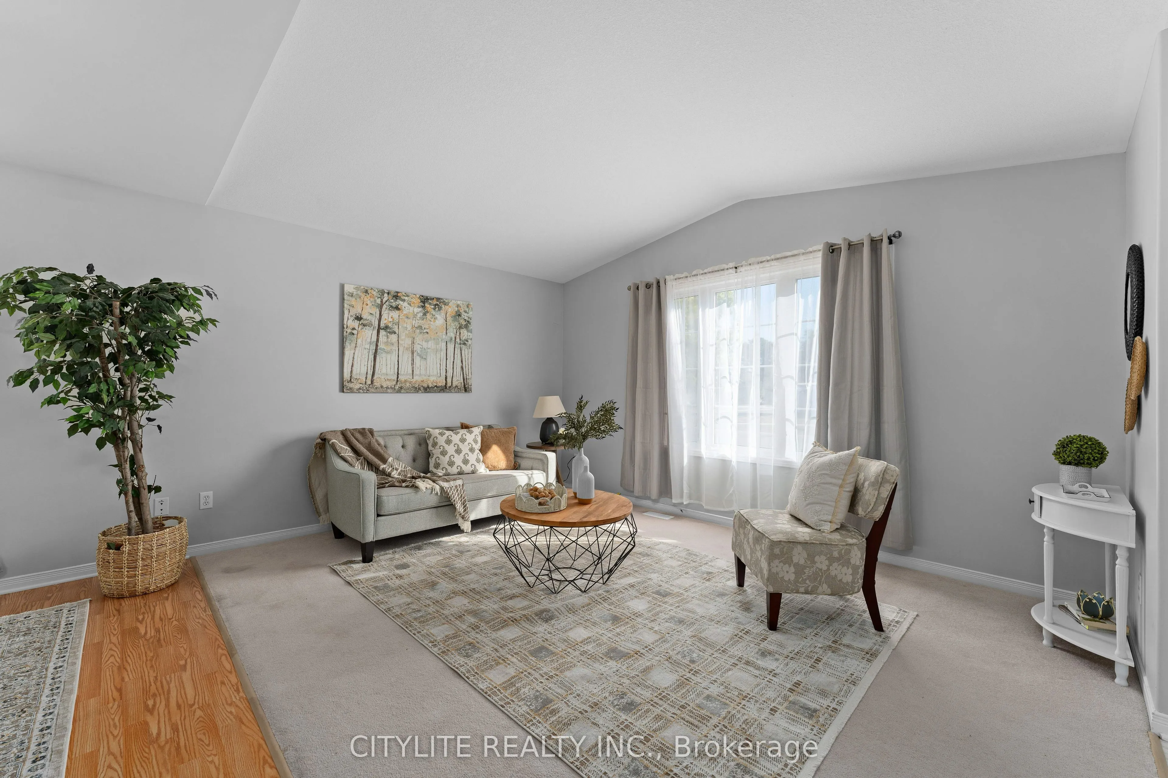 844 PEACHWOOD Street