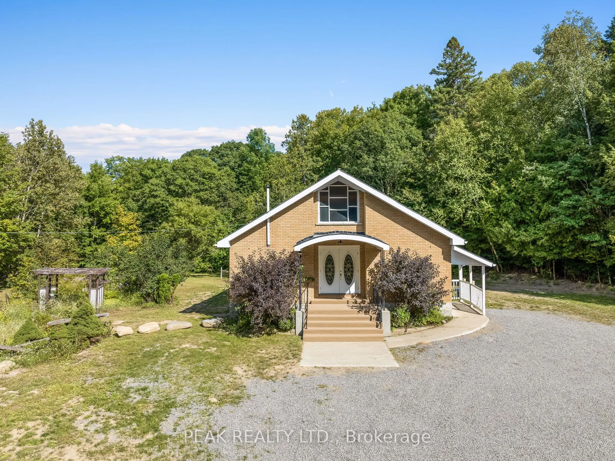 1812 Frontenac Road