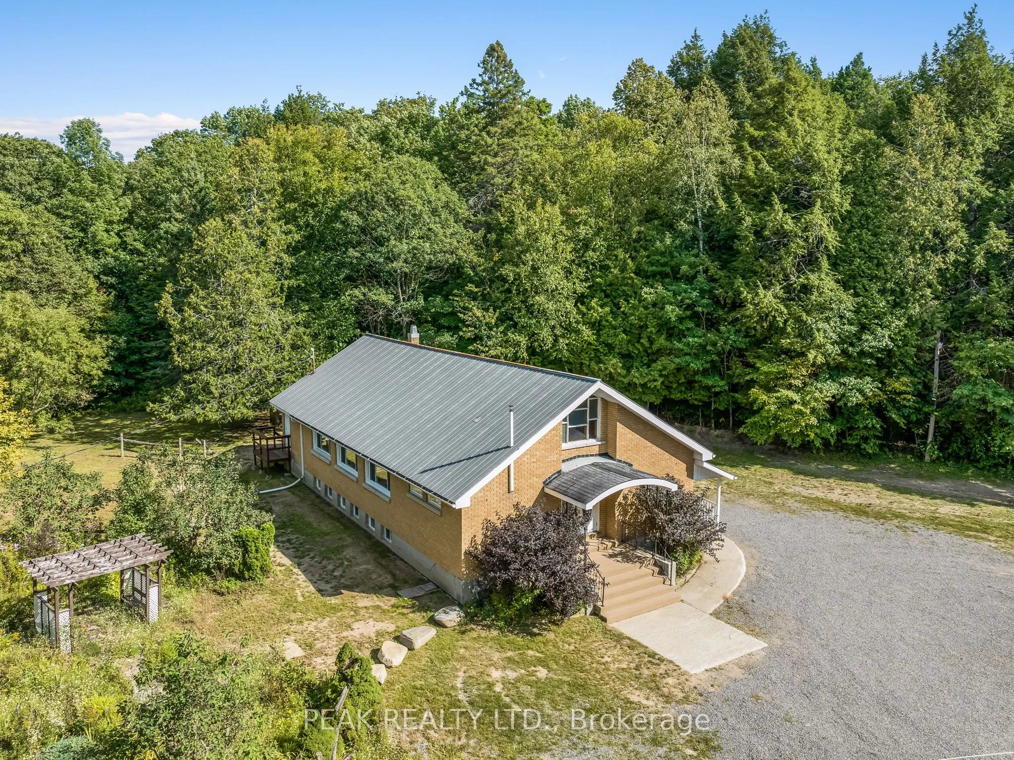 1812 Frontenac Road