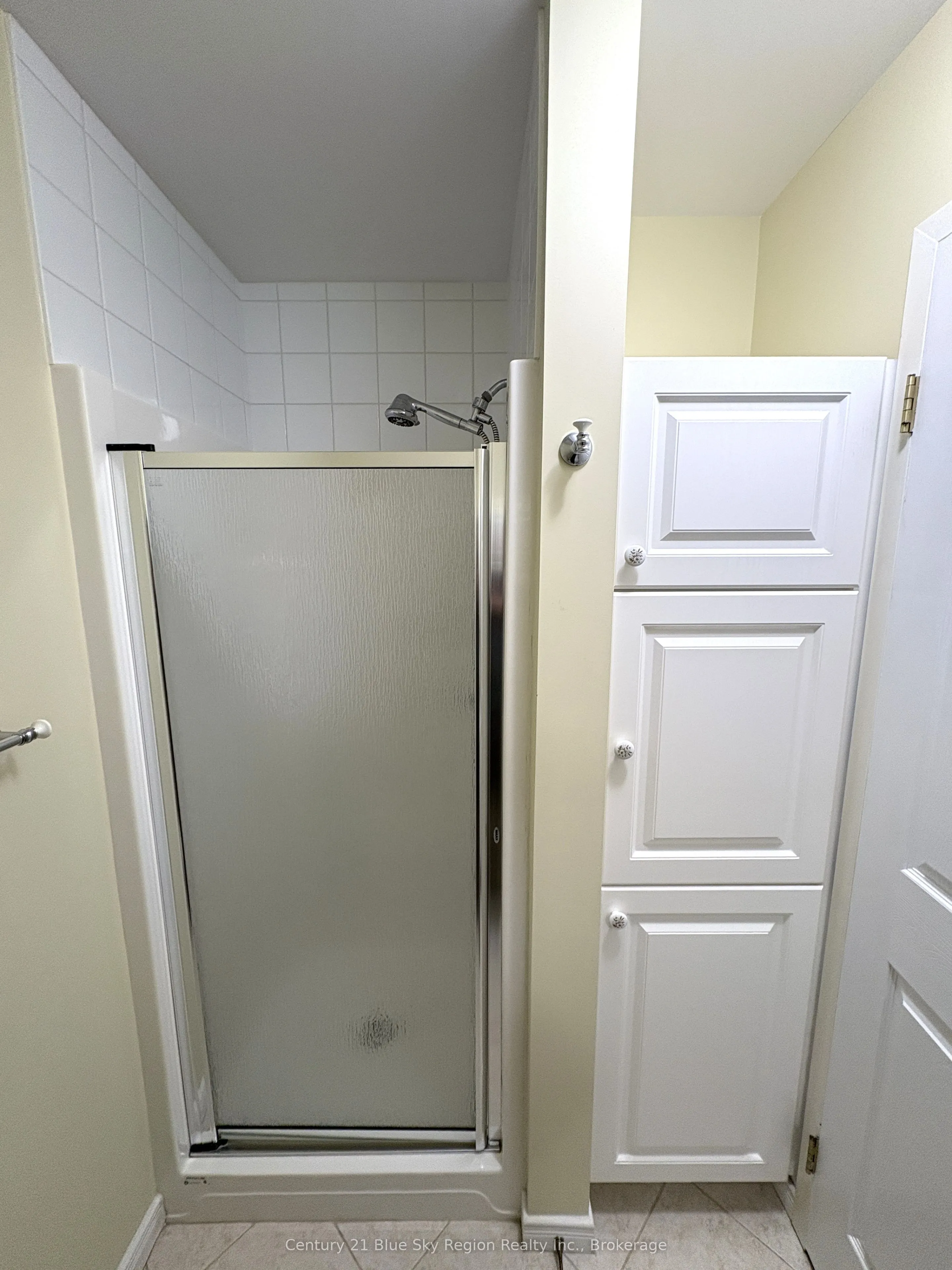 713 Coursol Road, #4