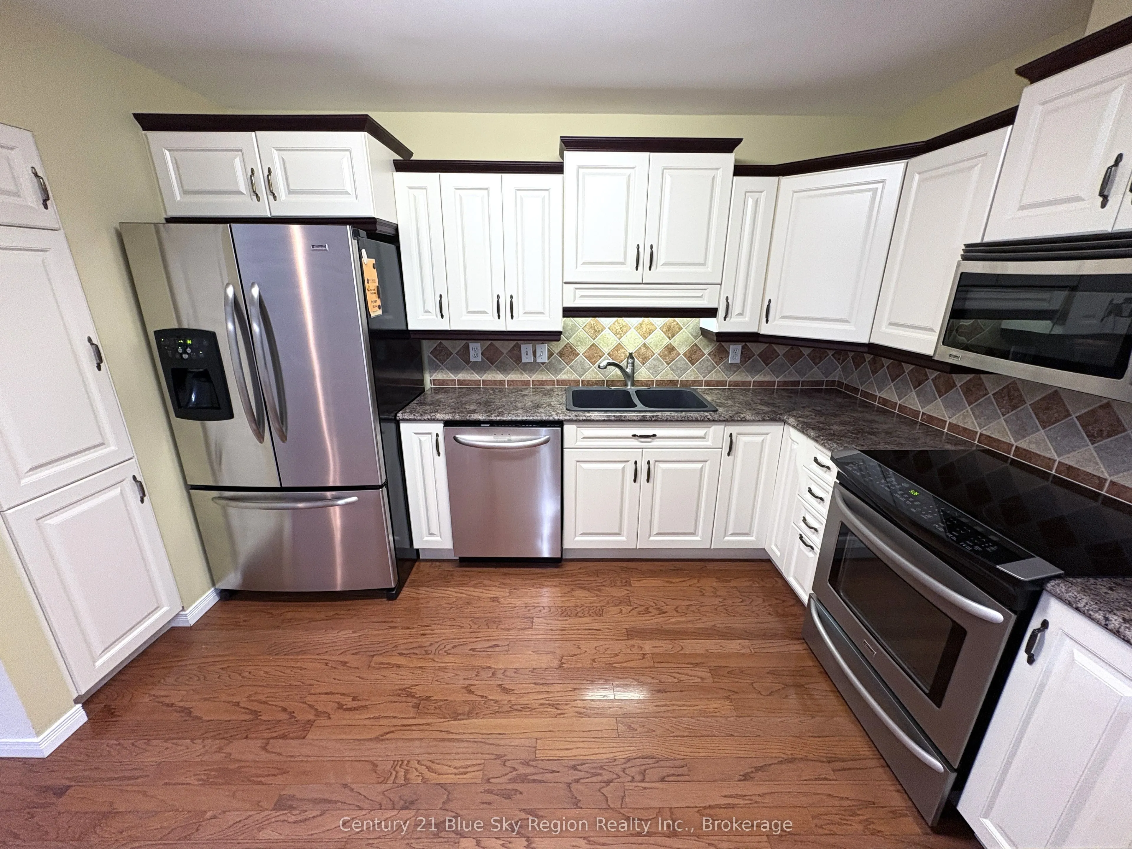 713 Coursol Road, #4