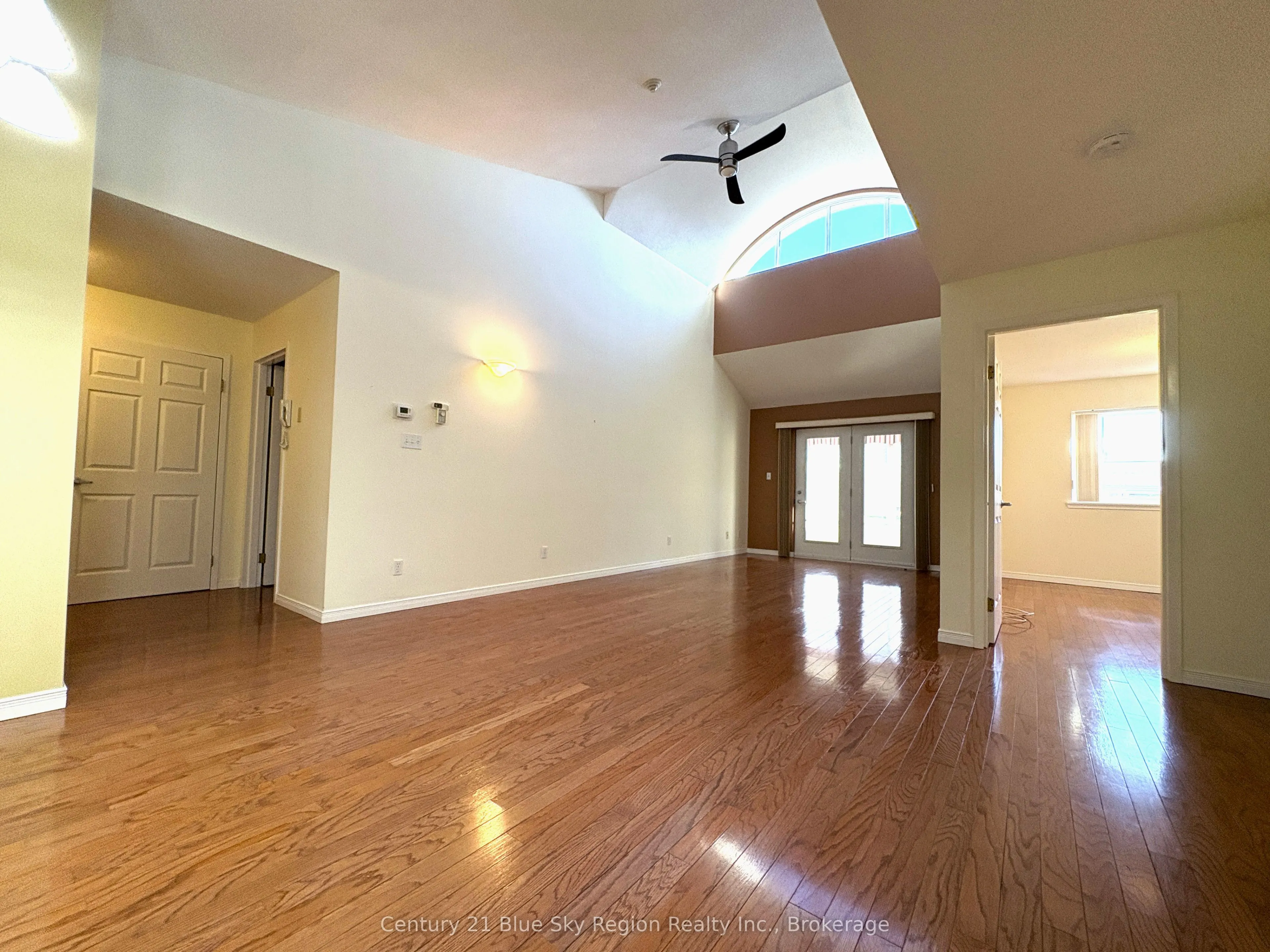713 Coursol Road, #4