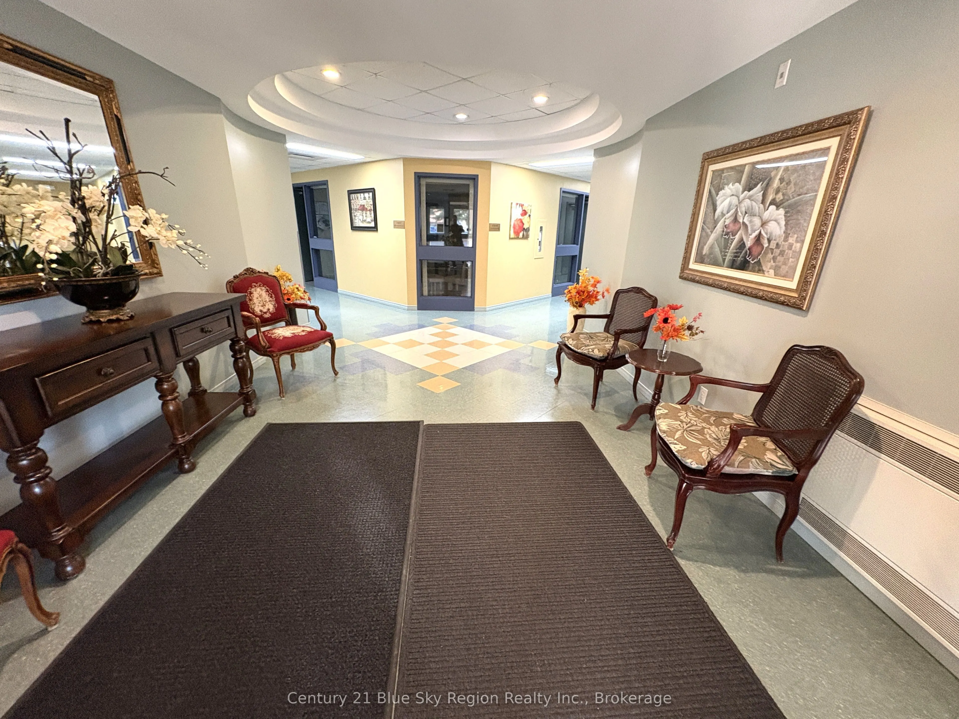 713 Coursol Road, #4