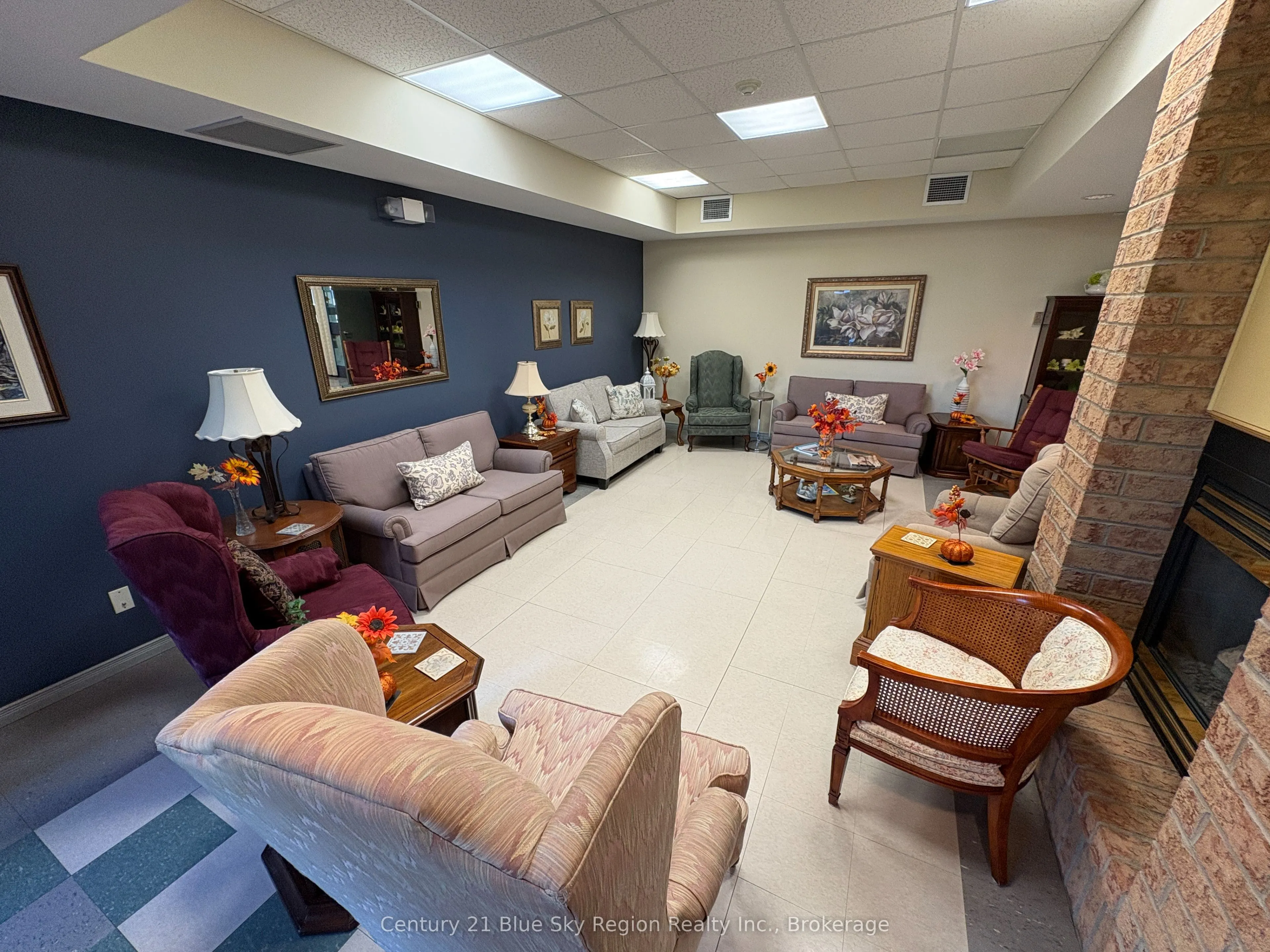 713 Coursol Road, #4
