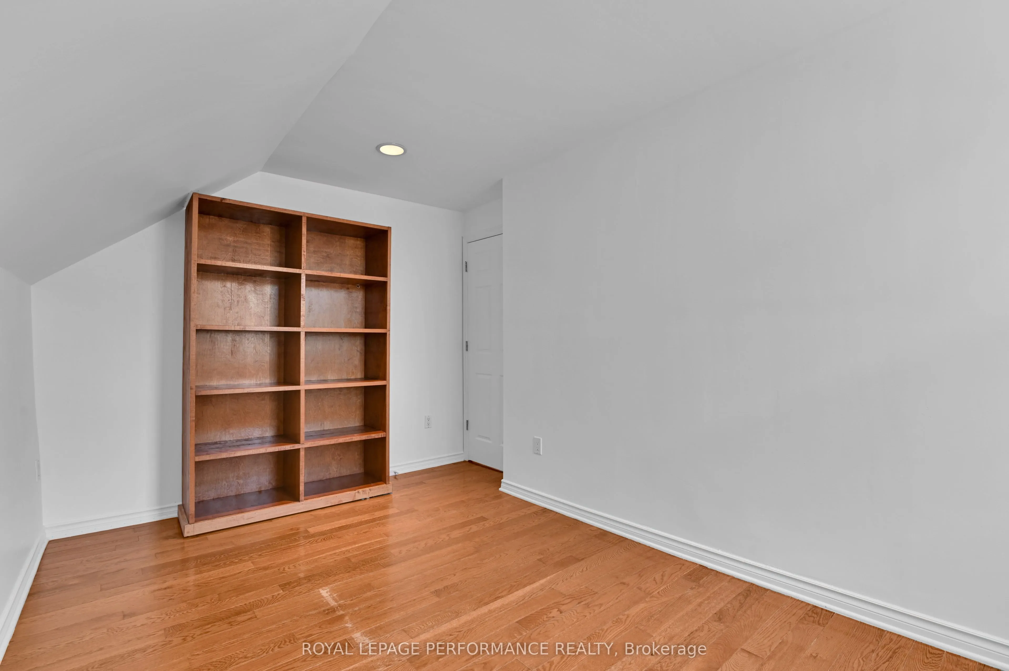 23 O'Meara Street