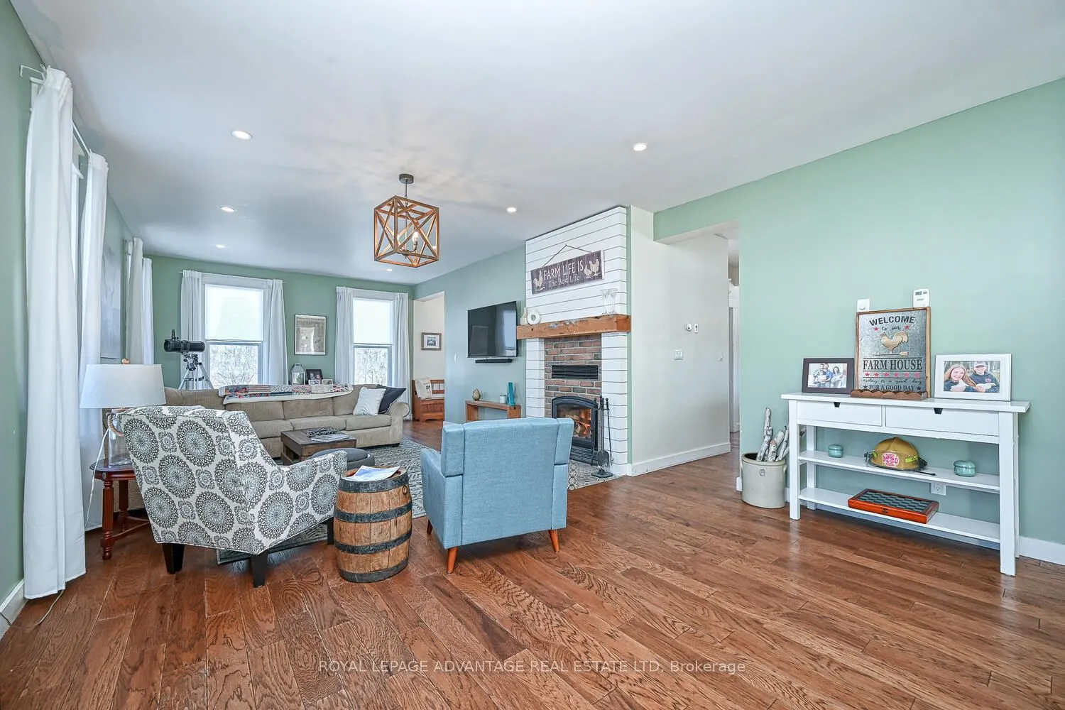 455 Churchill Road