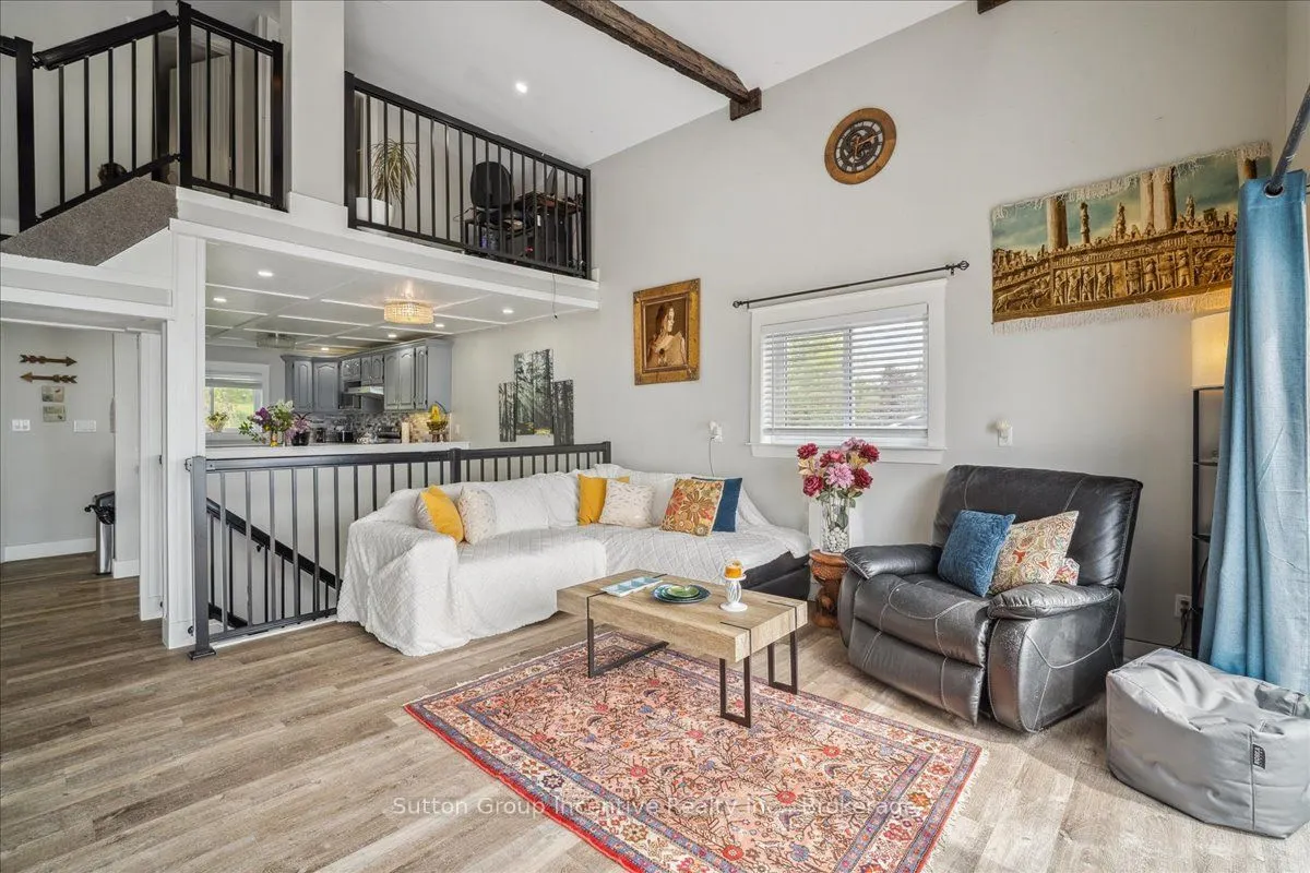 339520 PRESQU'ILE Road