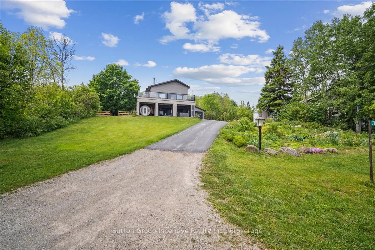 339520 PRESQU'ILE Road