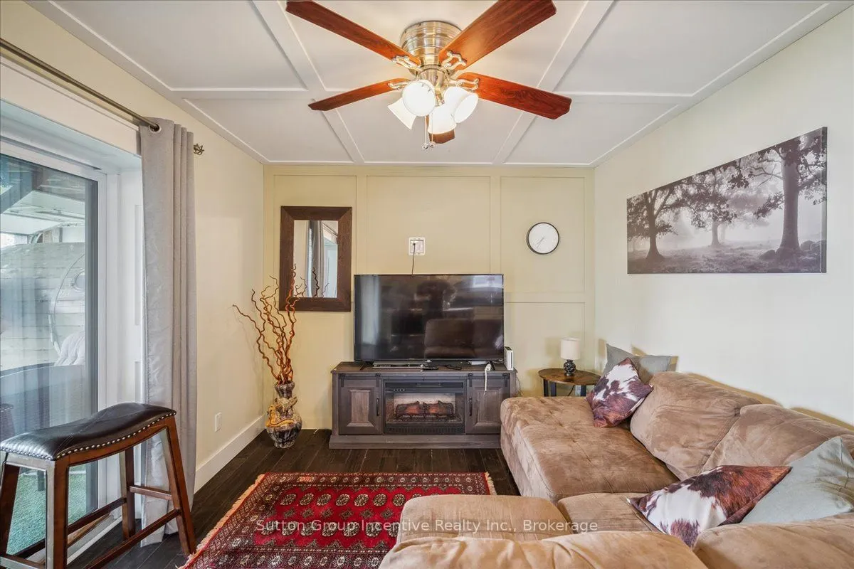 339520 PRESQU'ILE Road