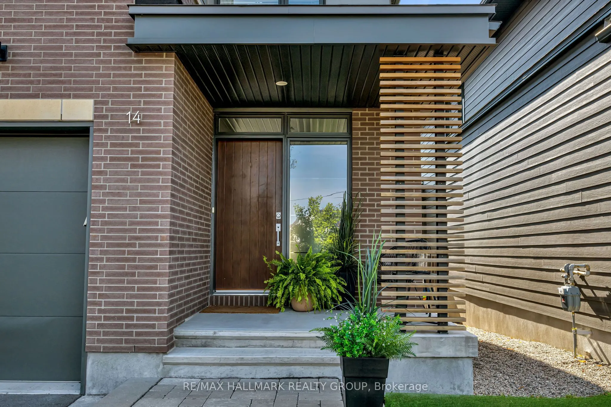 14 Stanhope Court