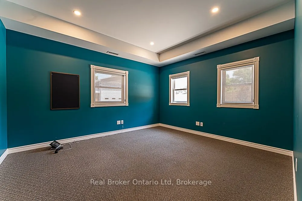 144 Loucks Lane