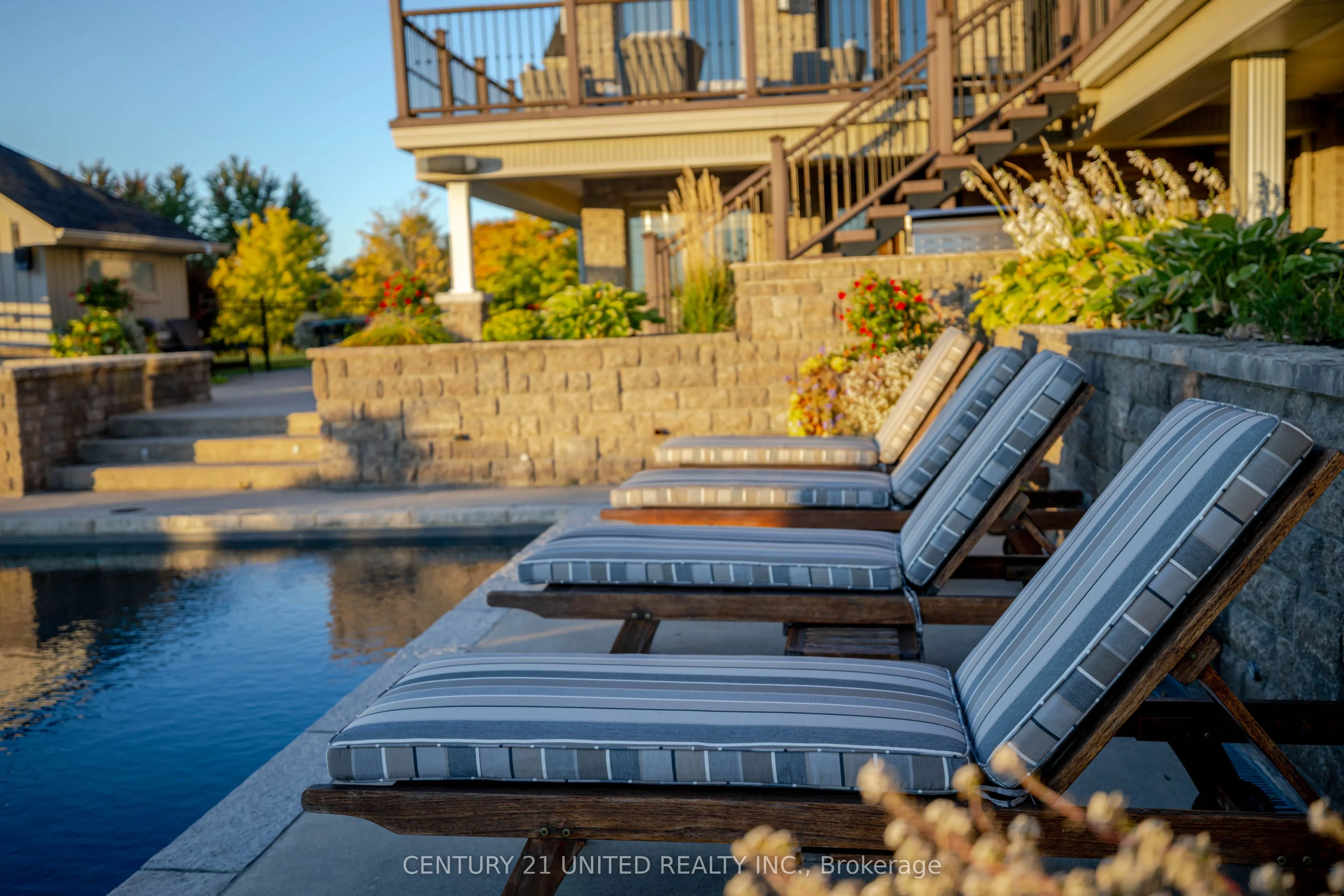 7 Maplehill Drive